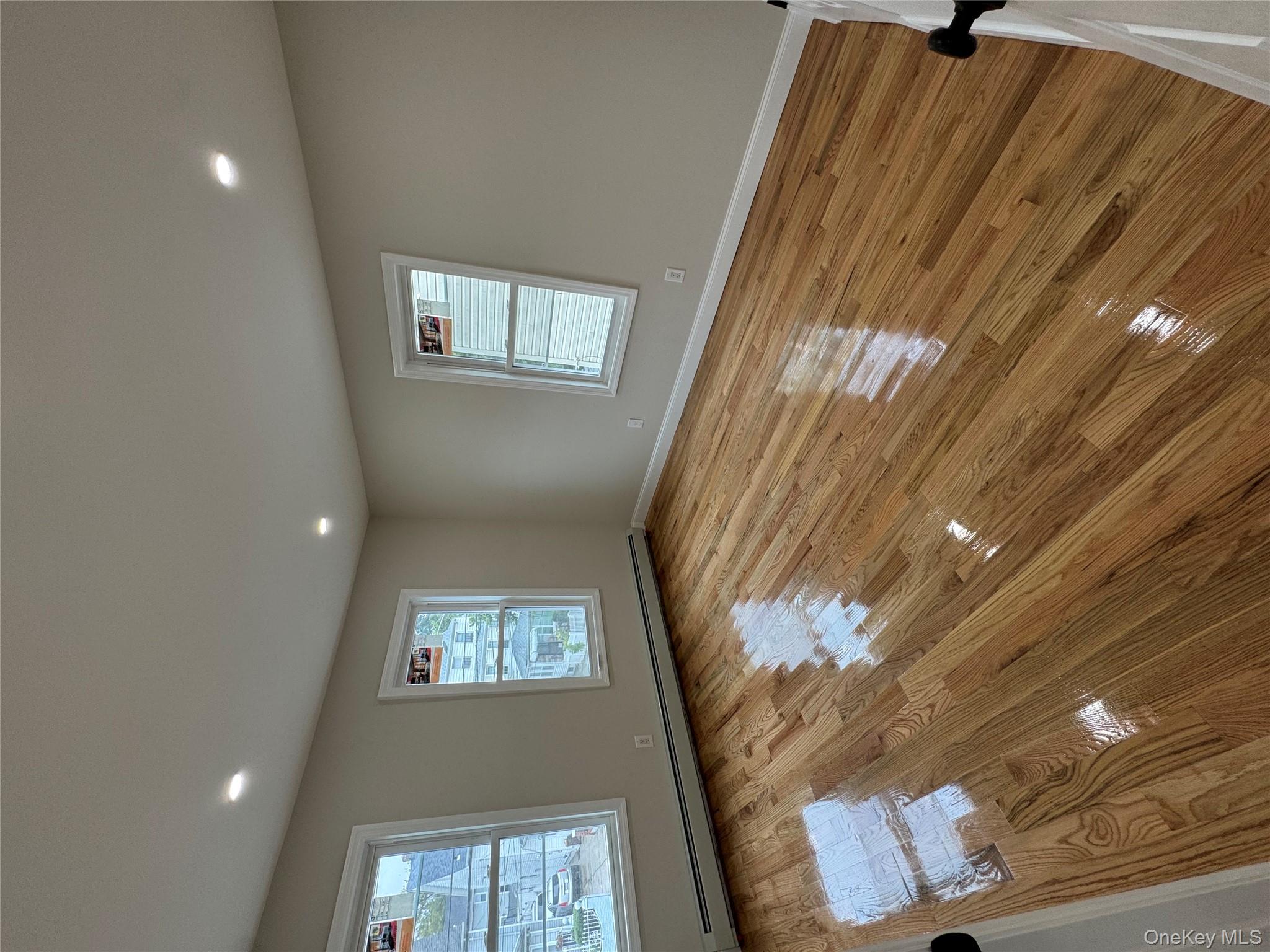 19445 Murdock Avenue, Saint Albans, NY 11412