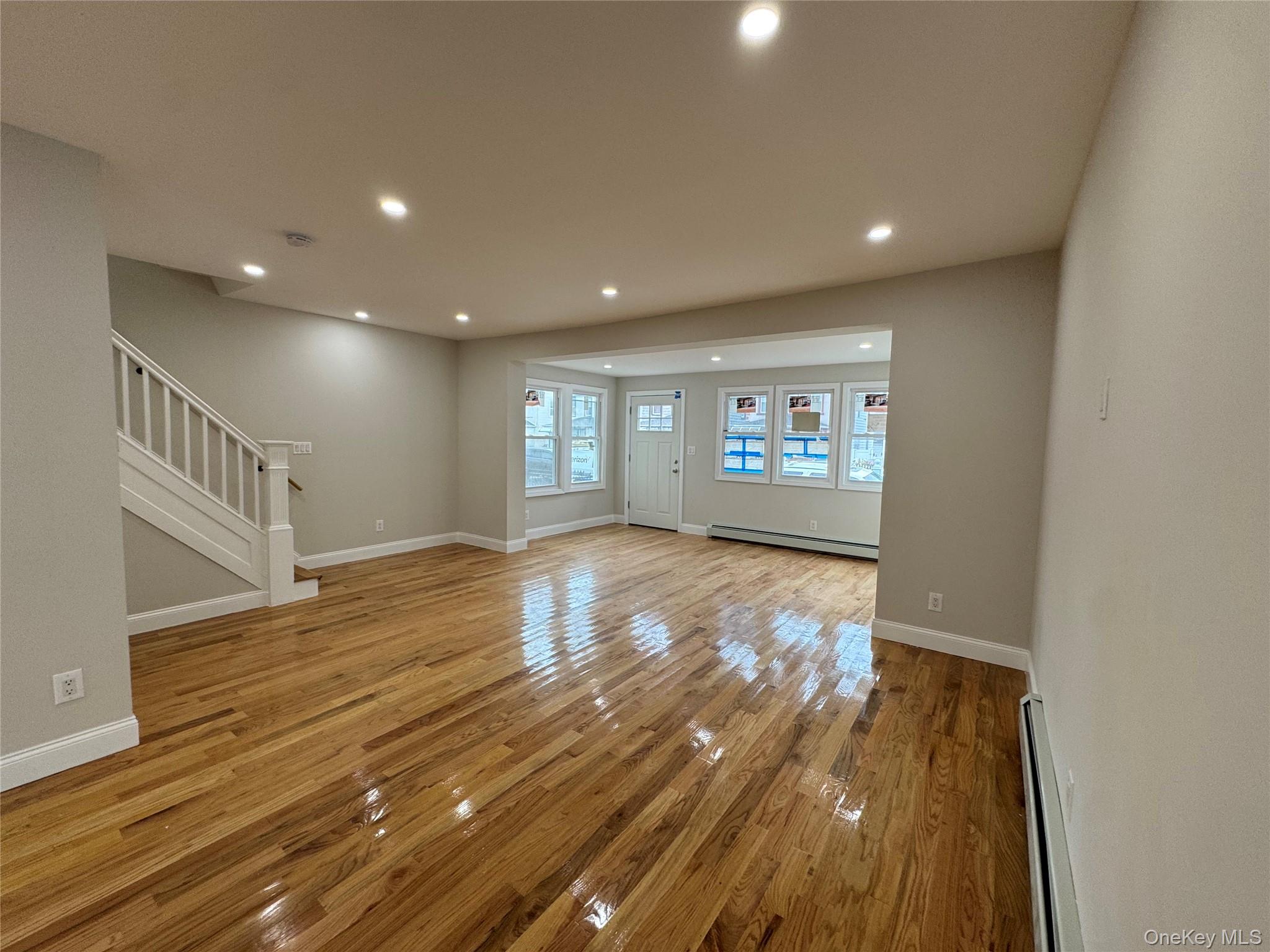 19445 Murdock Avenue, Saint Albans, NY 11412