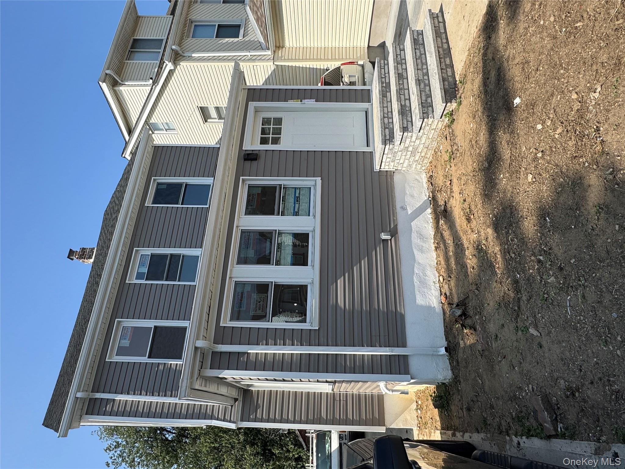 19445 Murdock Avenue, Saint Albans, NY 11412