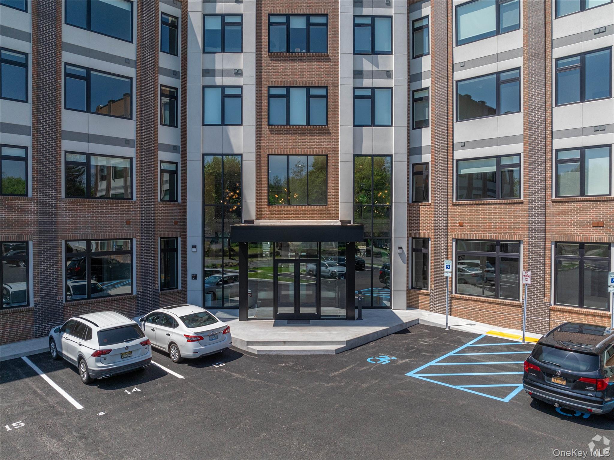 15 Washington Avenue # 102, Suffern, NY 10901