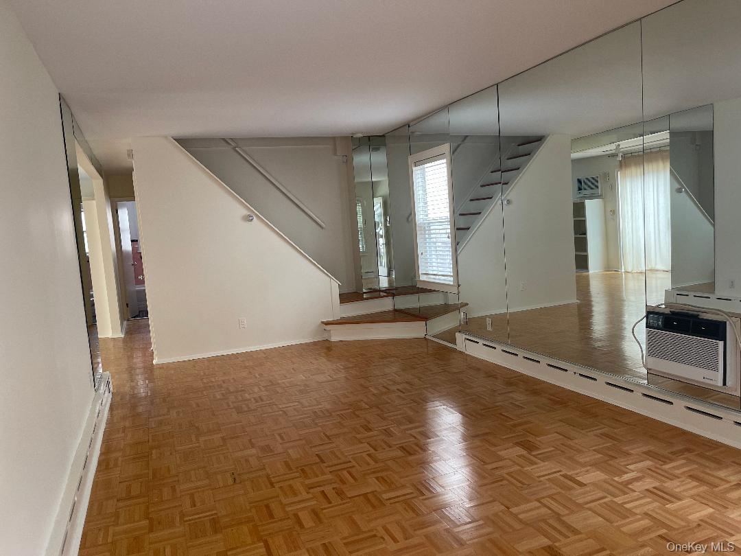 75 Mohawk Avenue, East Atlantic Beach, NY 11561