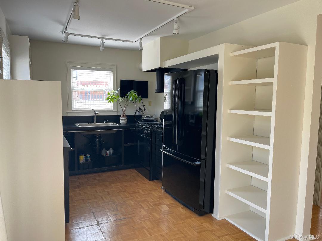 75 Mohawk Avenue, East Atlantic Beach, NY 11561