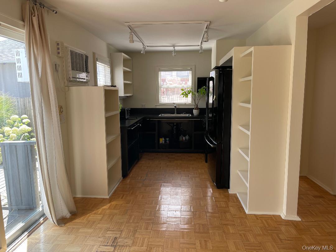 75 Mohawk Avenue, East Atlantic Beach, NY 11561