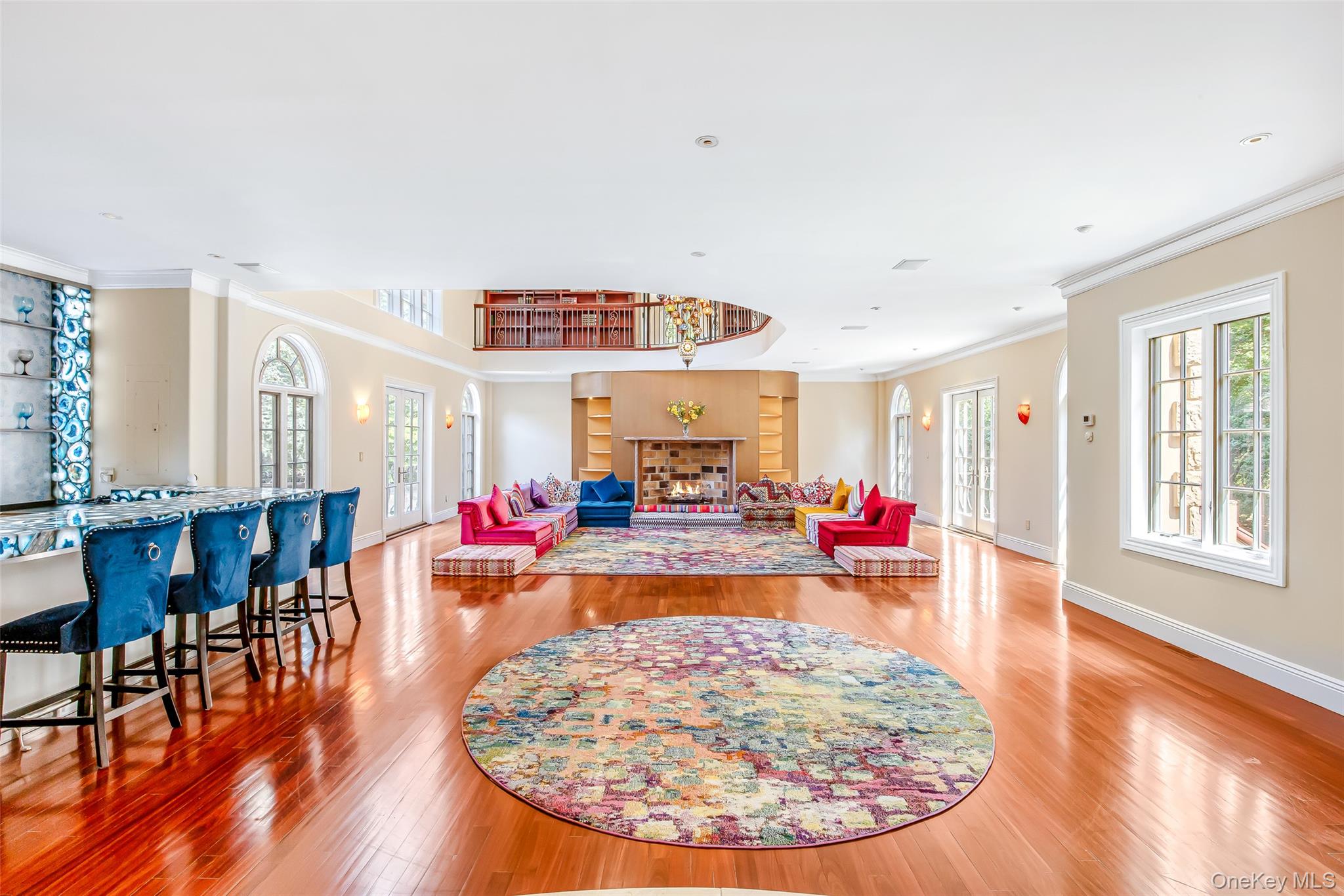 12 Sloanes Court, Sands Point, NY 11050