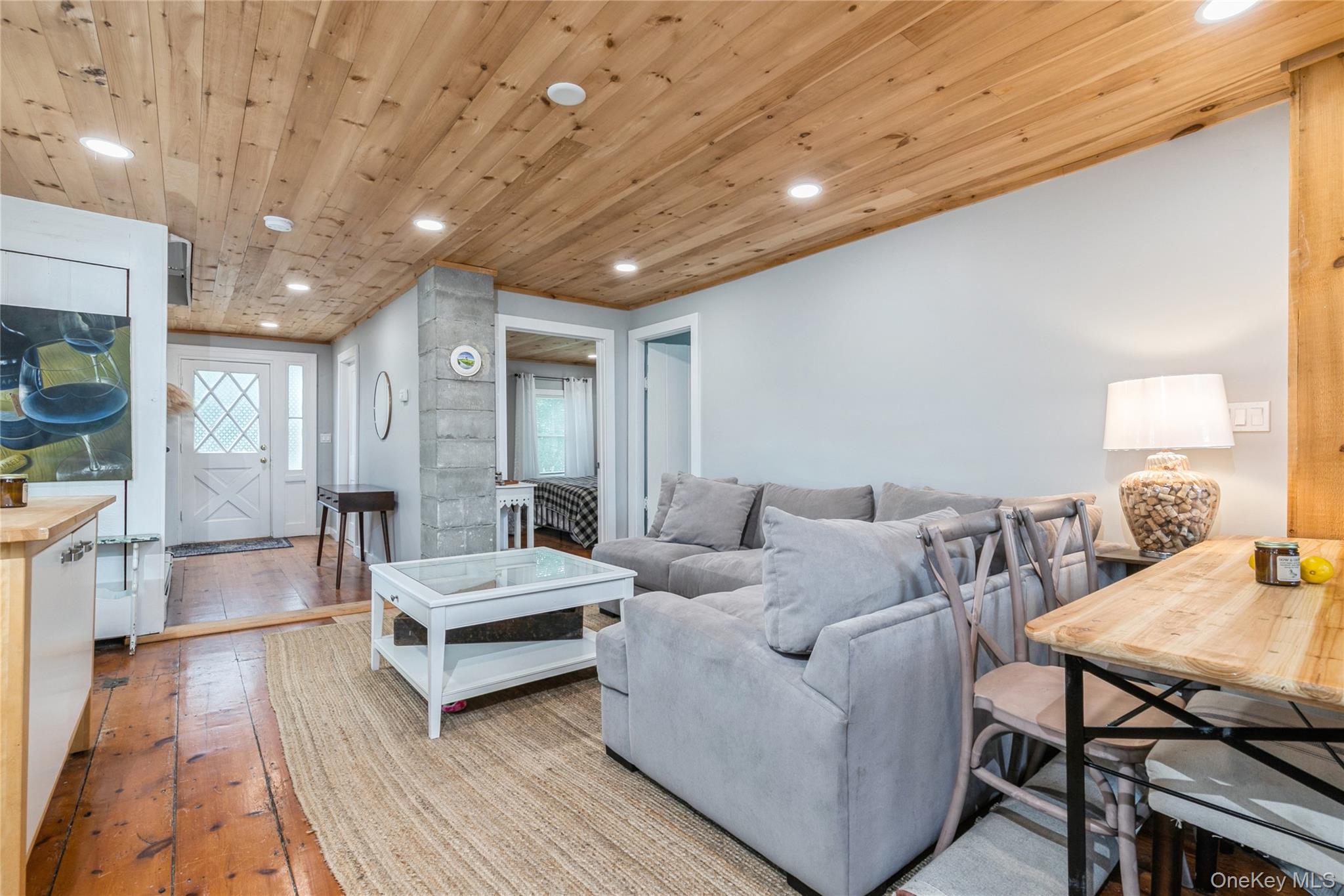 35950 Main Road, Cutchogue, NY 11935