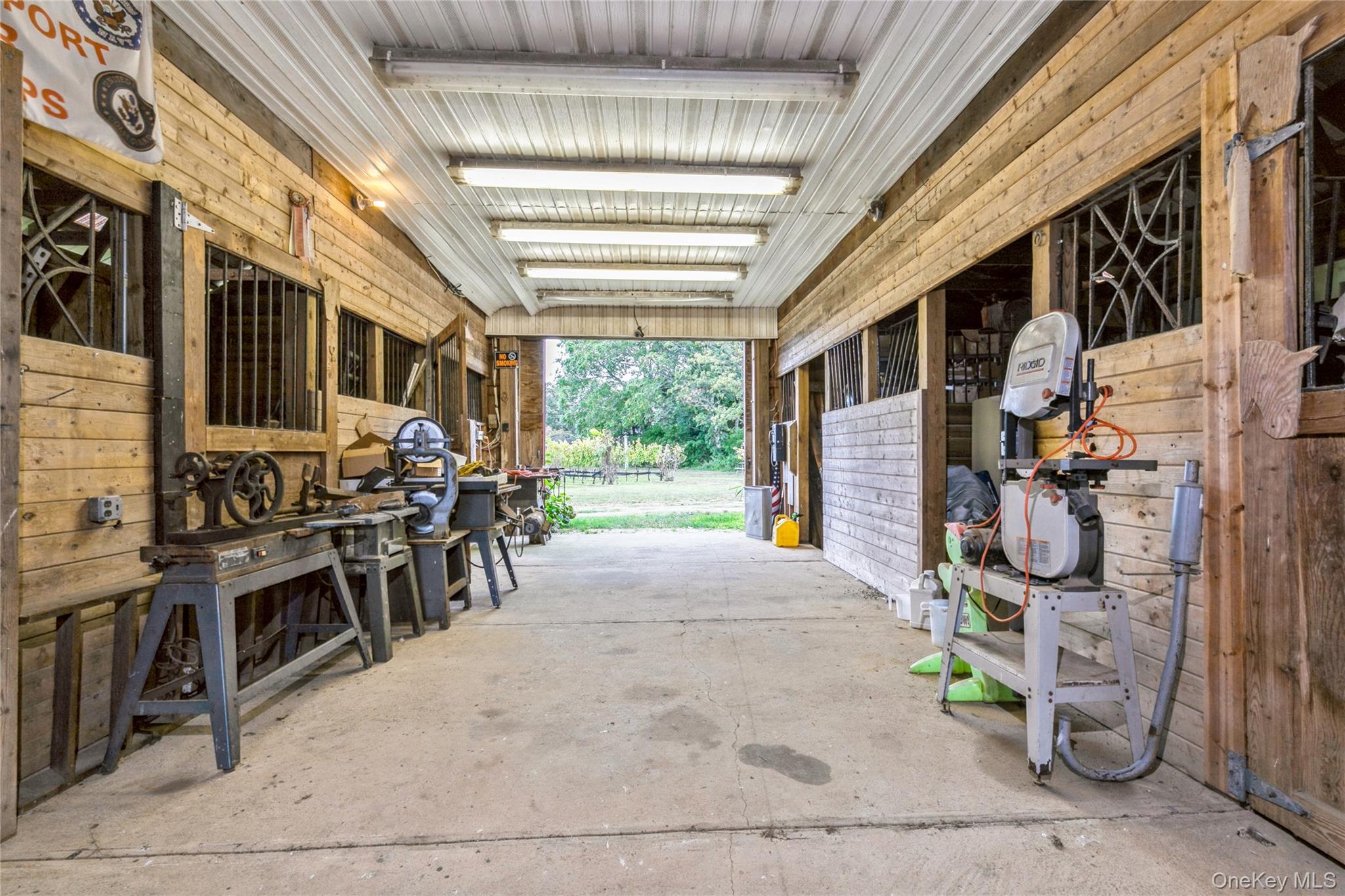 35950 Main Road, Cutchogue, NY 11935