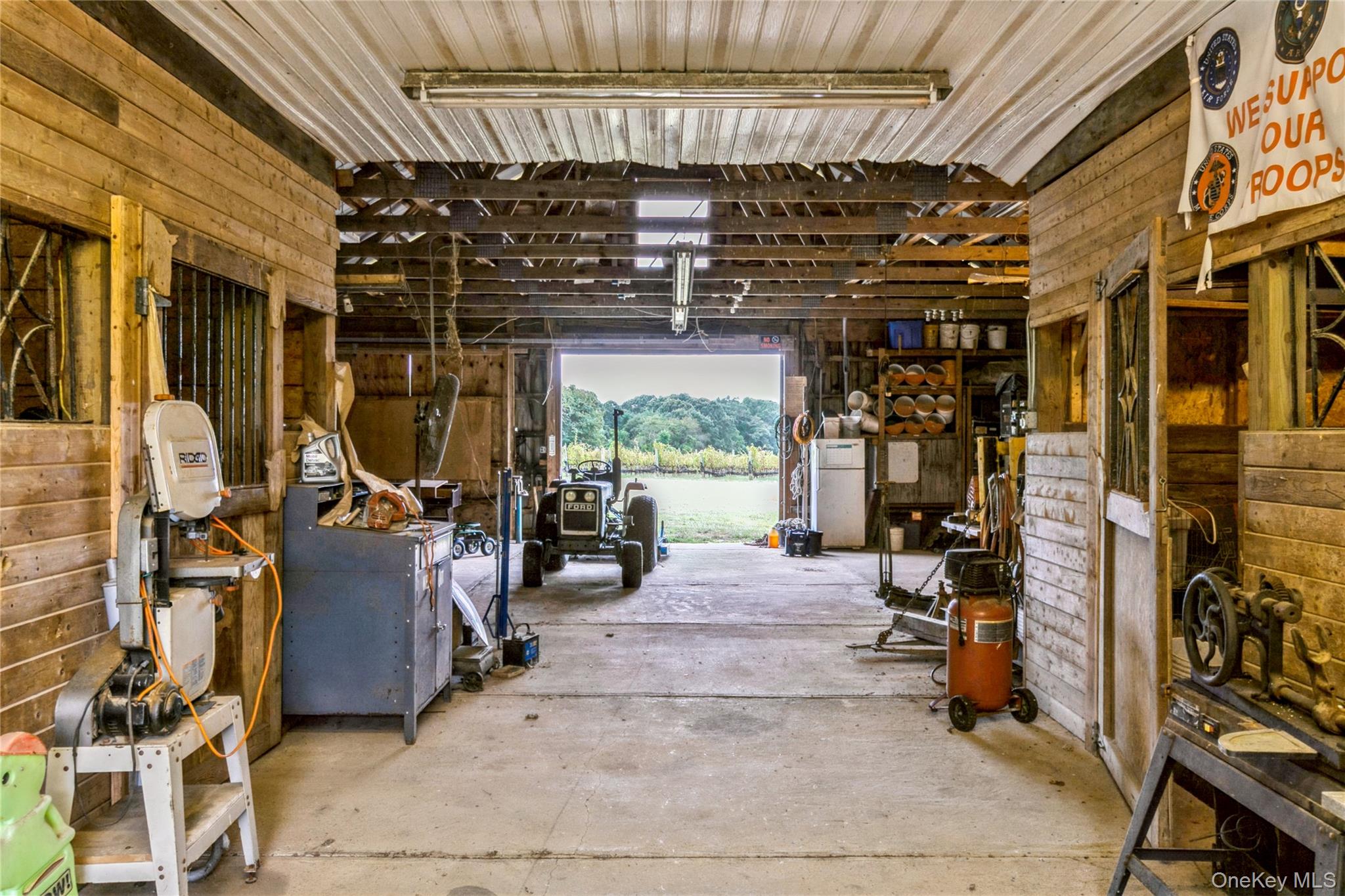 35950 Main Road, Cutchogue, NY 11935