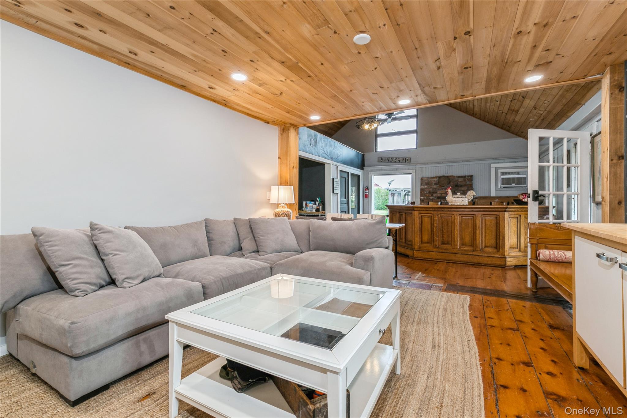 35950 Main Road, Cutchogue, NY 11935