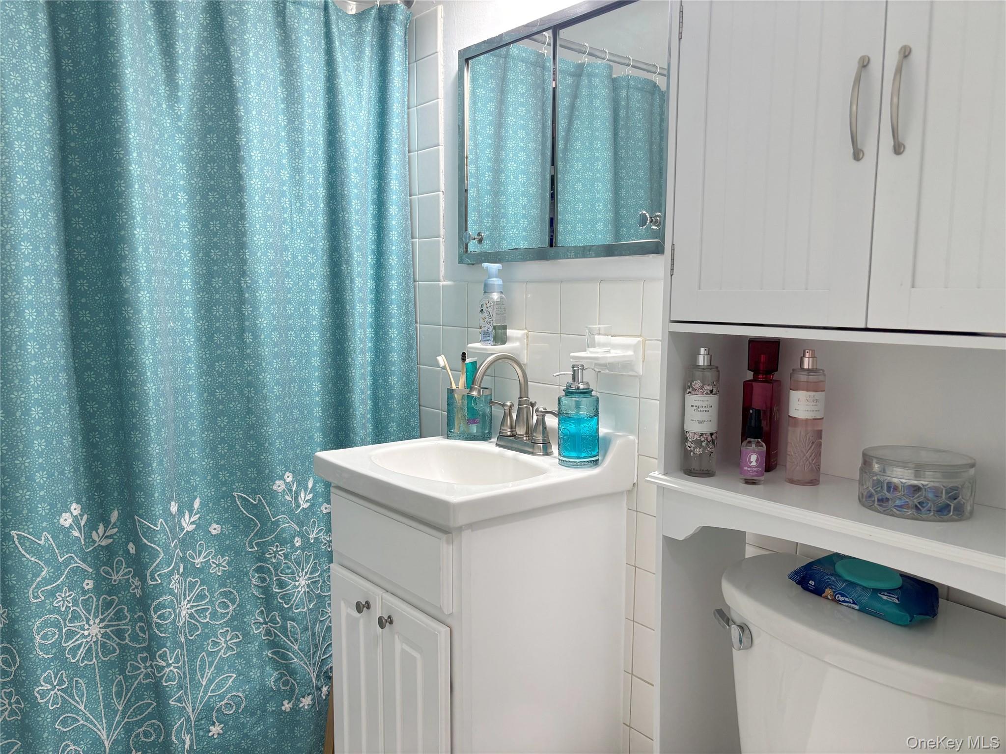 315 W 232nd Street # 2M, Bronx, NY 10463