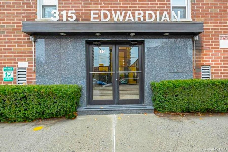 315 232nd Street # 2M, Bronx, NY 10463