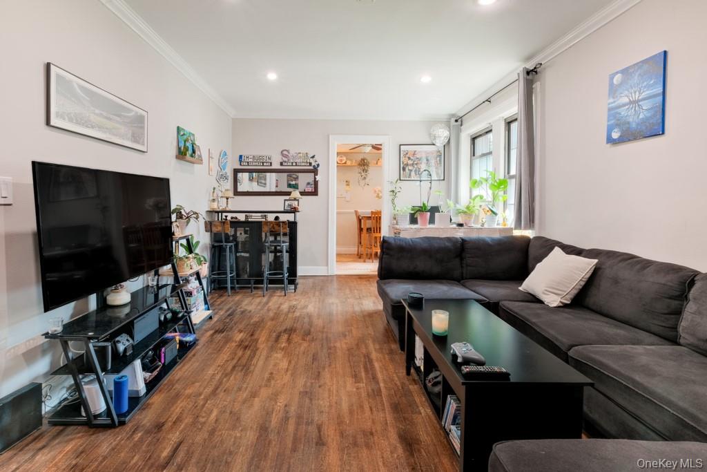 23 Old Mamaroneck Road # 1M, White Plains, NY 10605