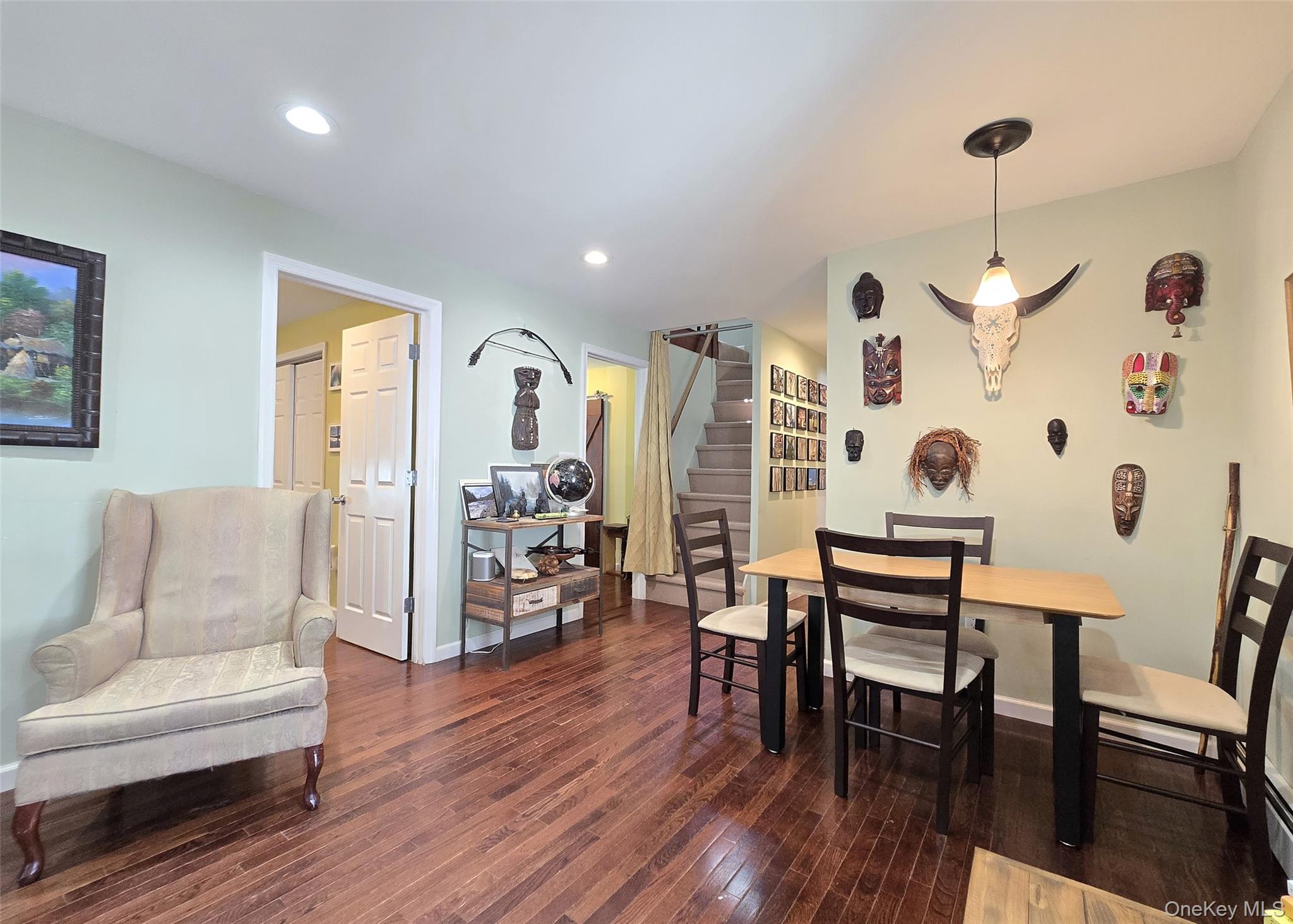 445 Clinton Avenue, Rockville Centre, NY 11570