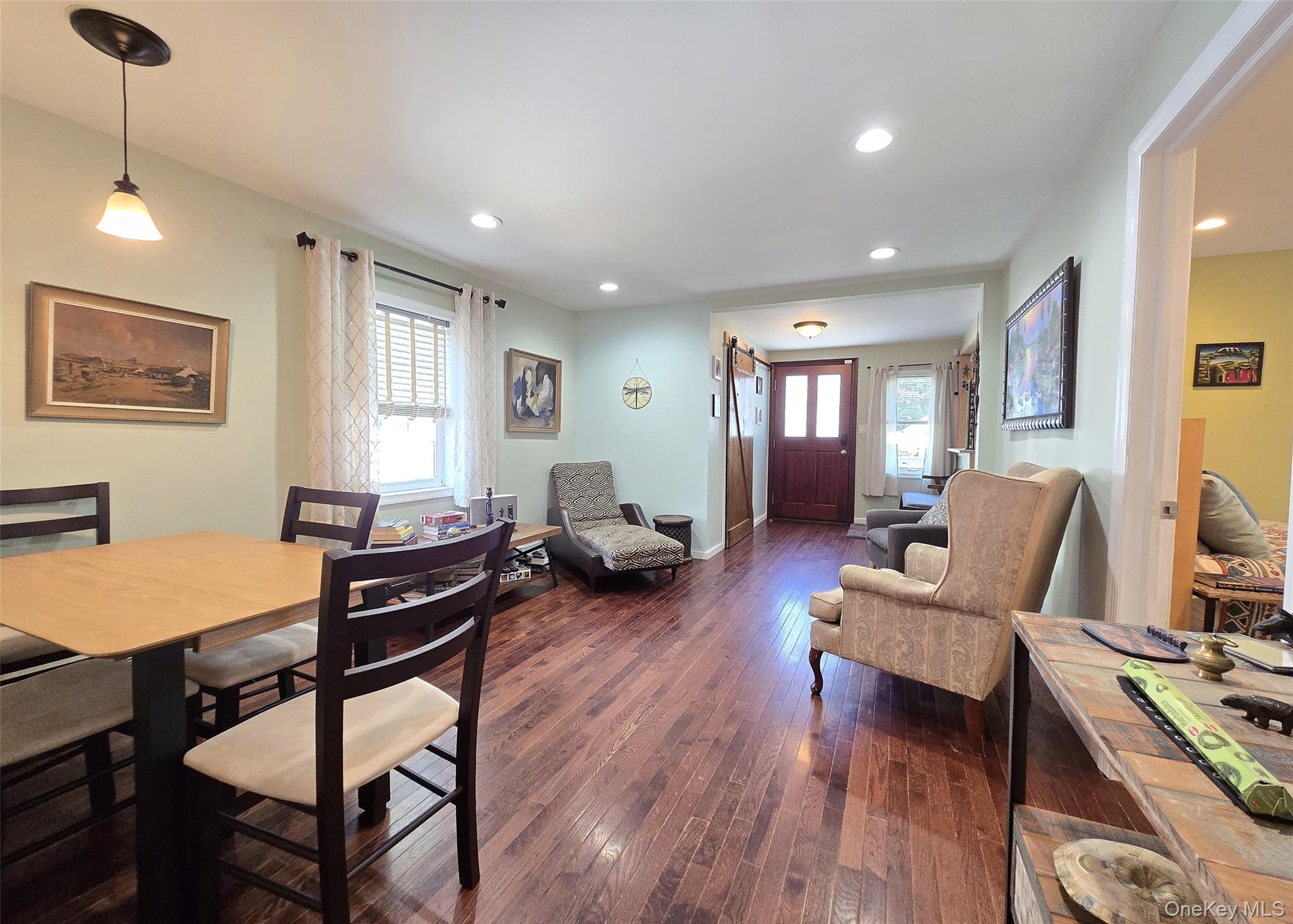 445 Clinton Avenue, Rockville Centre, NY 11570