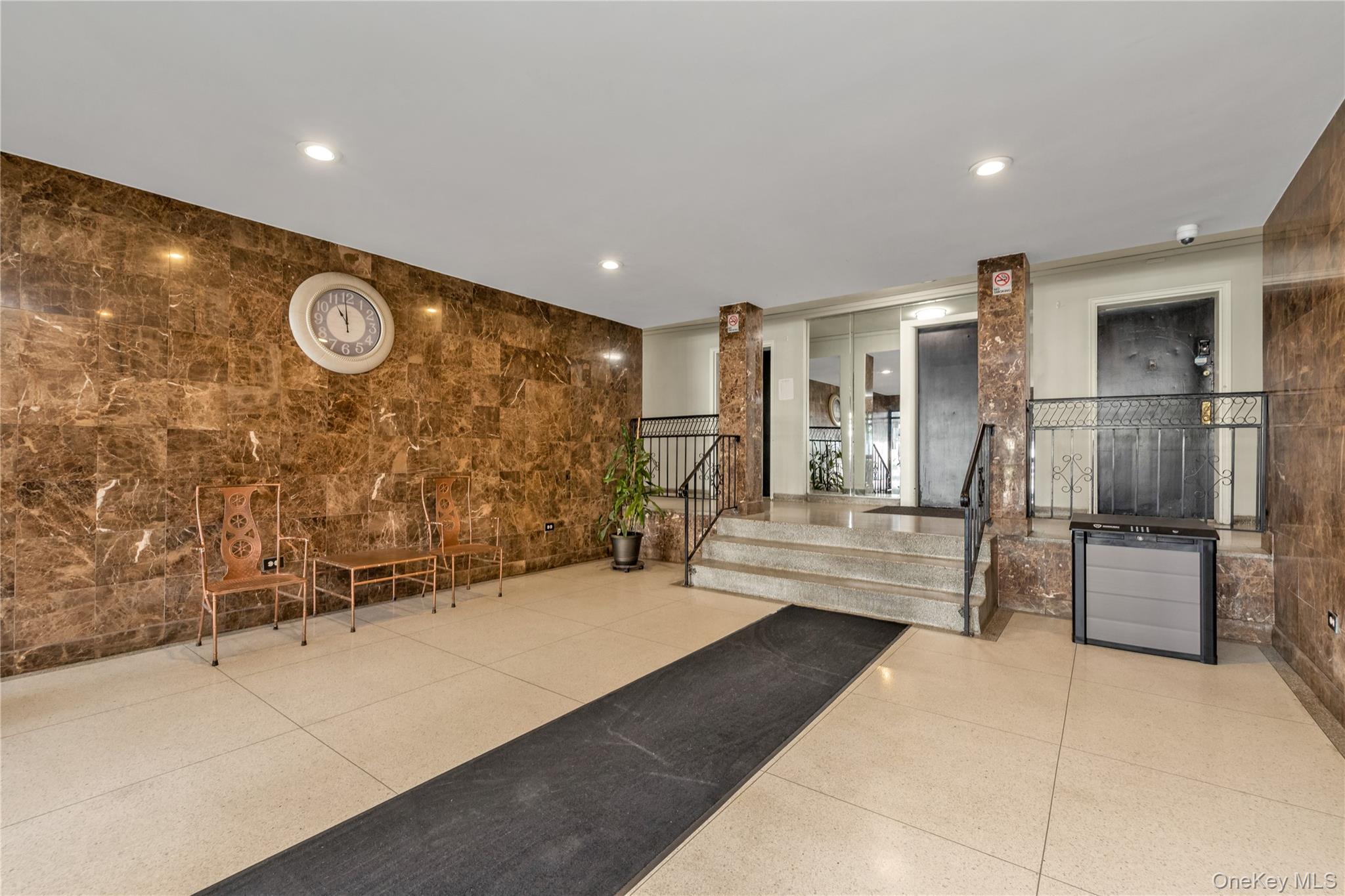 13111 Kew Gardens Road # 2F, Kew Gardens, NY 11418