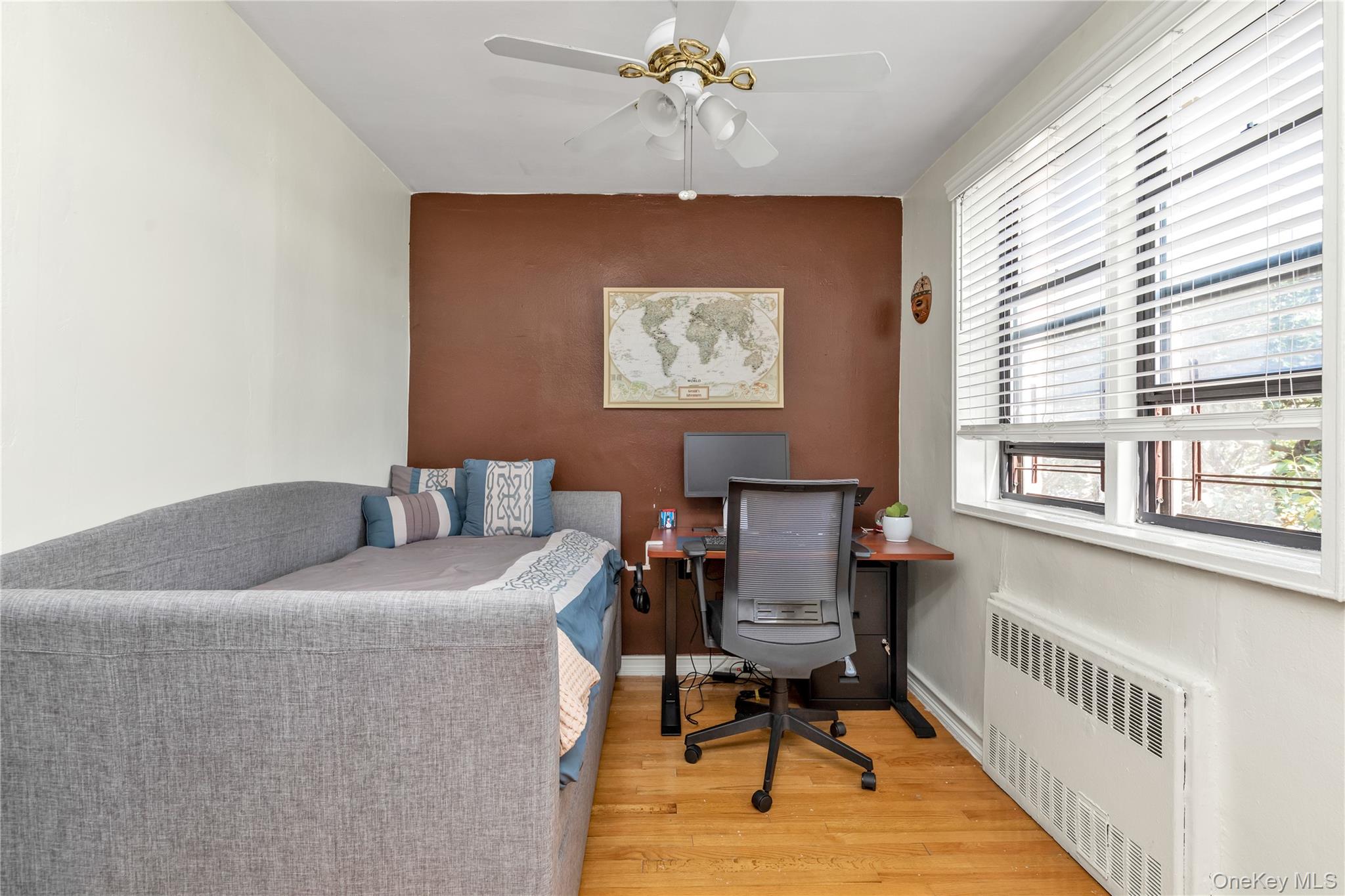 13111 Kew Gardens Road # 2F, Kew Gardens, NY 11418