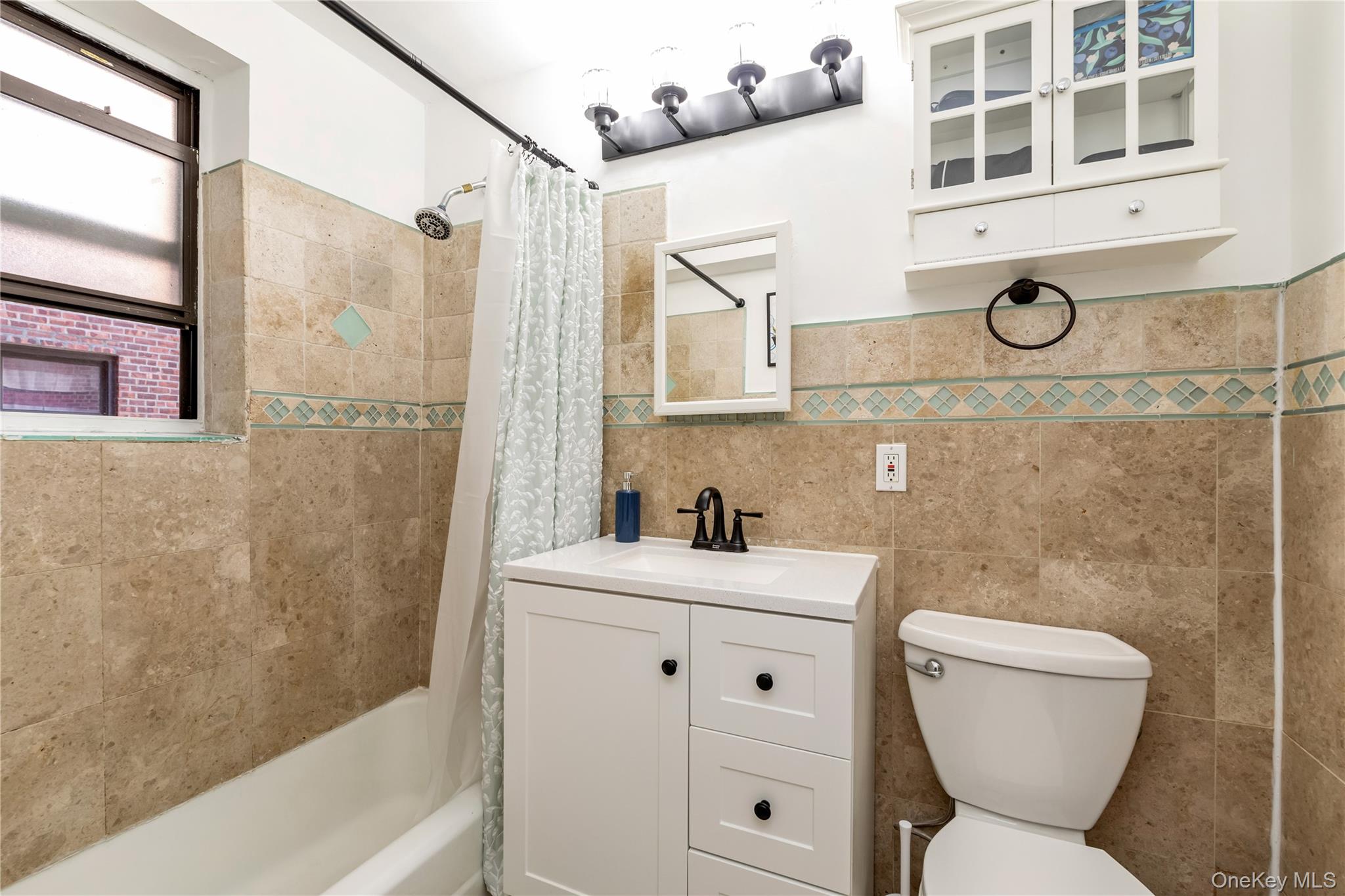 13111 Kew Gardens Road # 2F, Kew Gardens, NY 11418