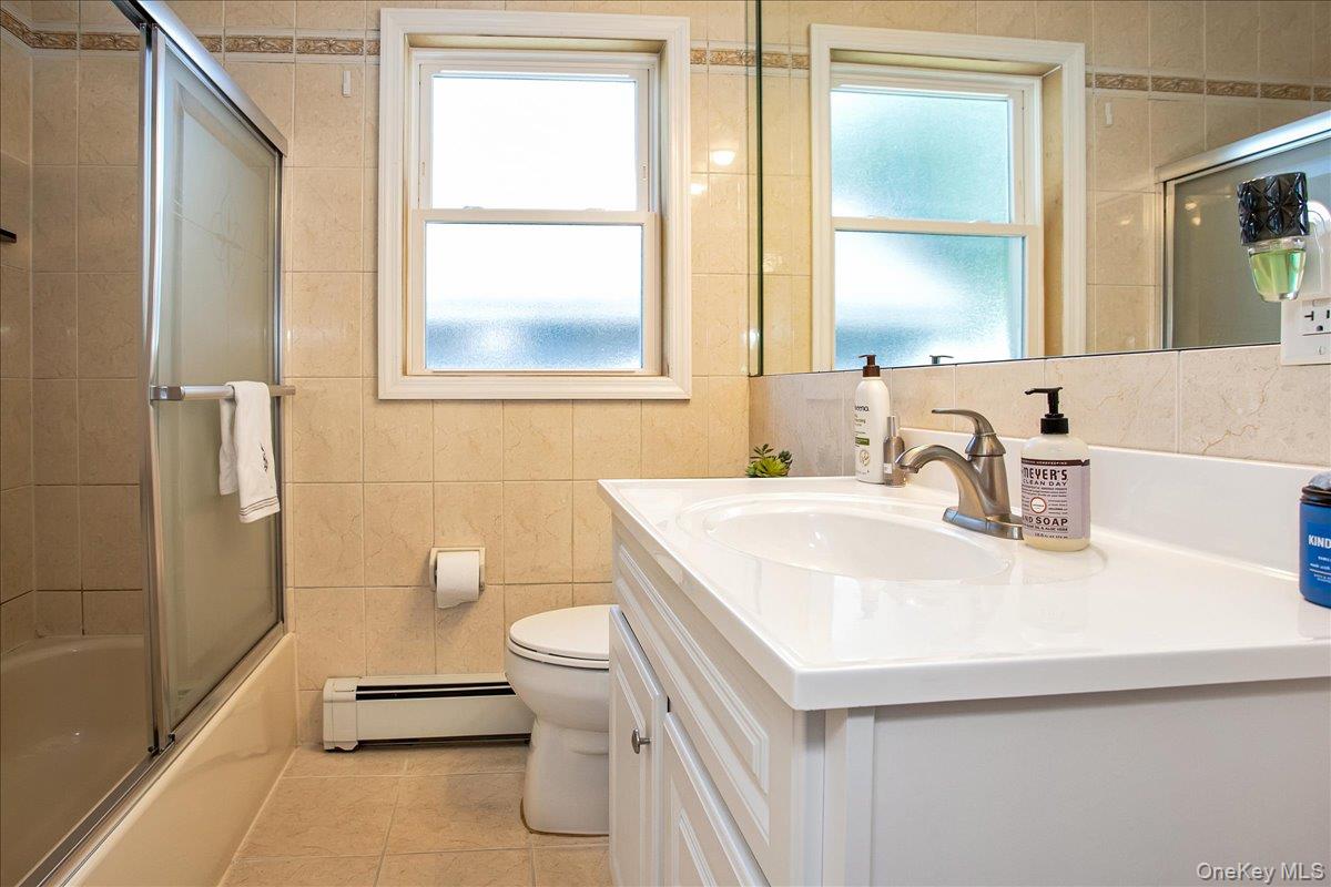 460 Maple Avenue, Patchogue, NY 11772