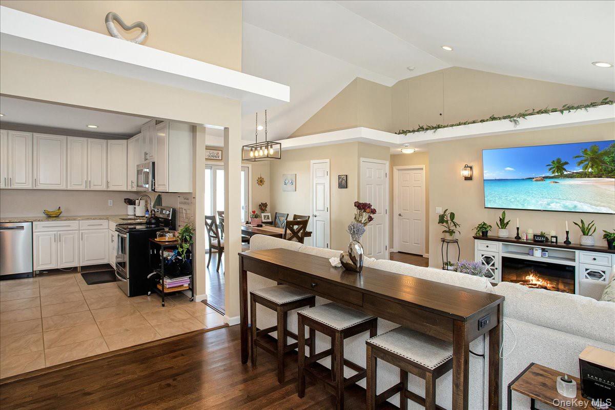 460 Maple Avenue, Patchogue, NY 11772