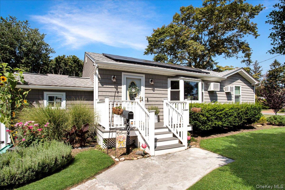 460 Maple Avenue, Patchogue, NY 11772