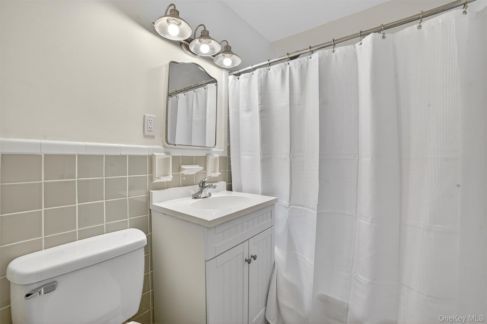 51 White Oak Street # 2E, New Rochelle, NY 10801