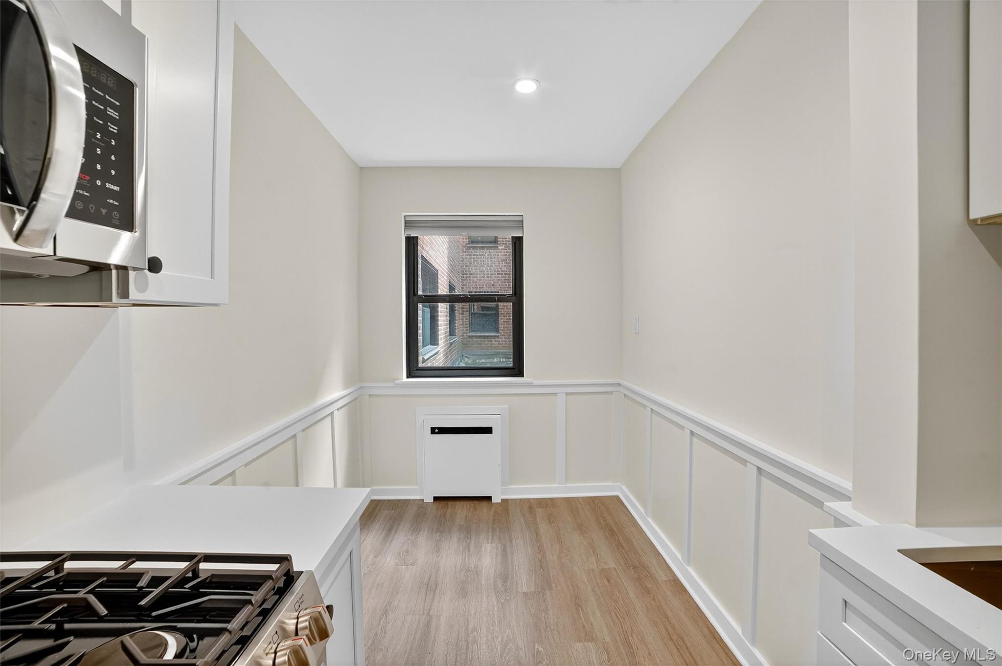 51 White Oak Street # 2E, New Rochelle, NY 10801