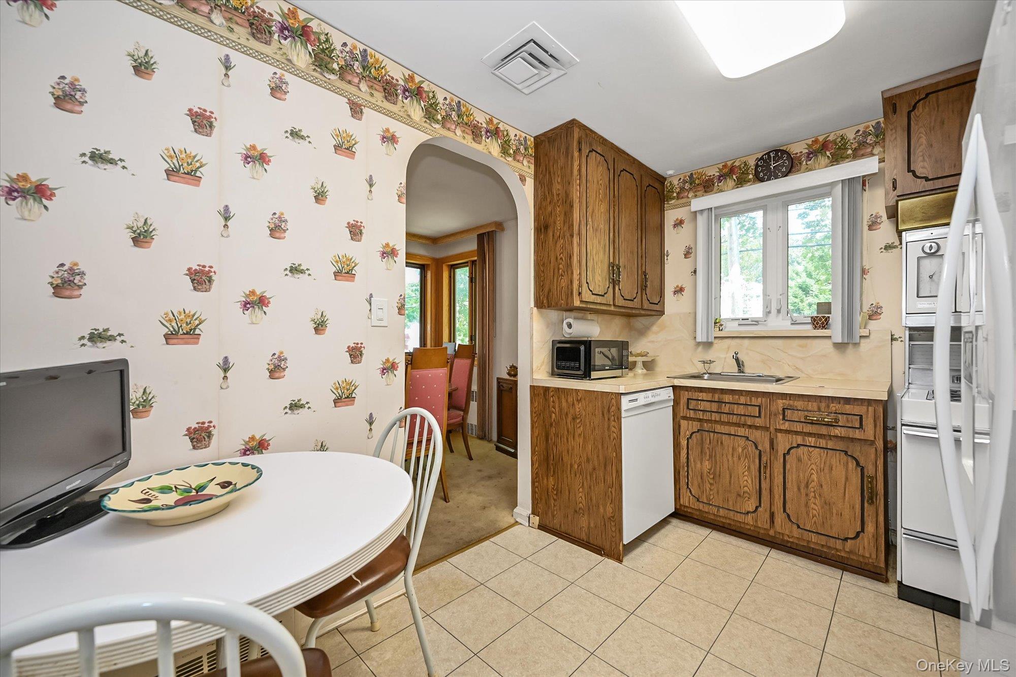 230-42 57th Road, Bayside, NY 11364