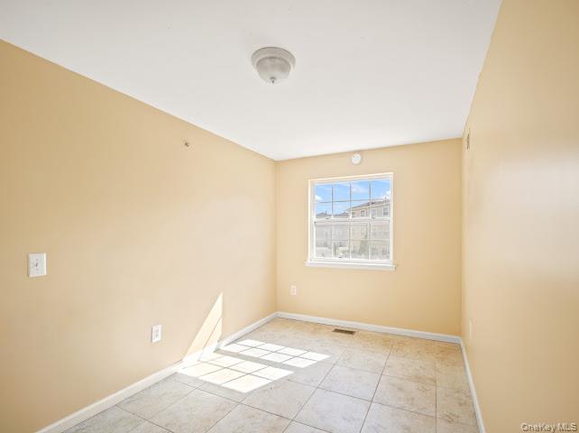 109 Heron Ln Lane # 447, Bronx, NY 10473