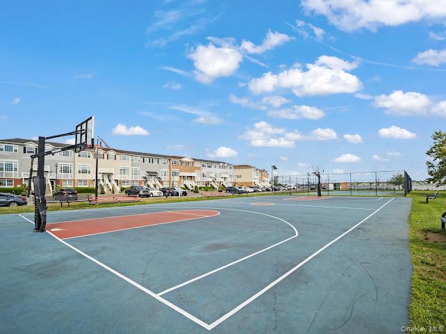 109 Heron Ln Lane # 447, Bronx, NY 10473