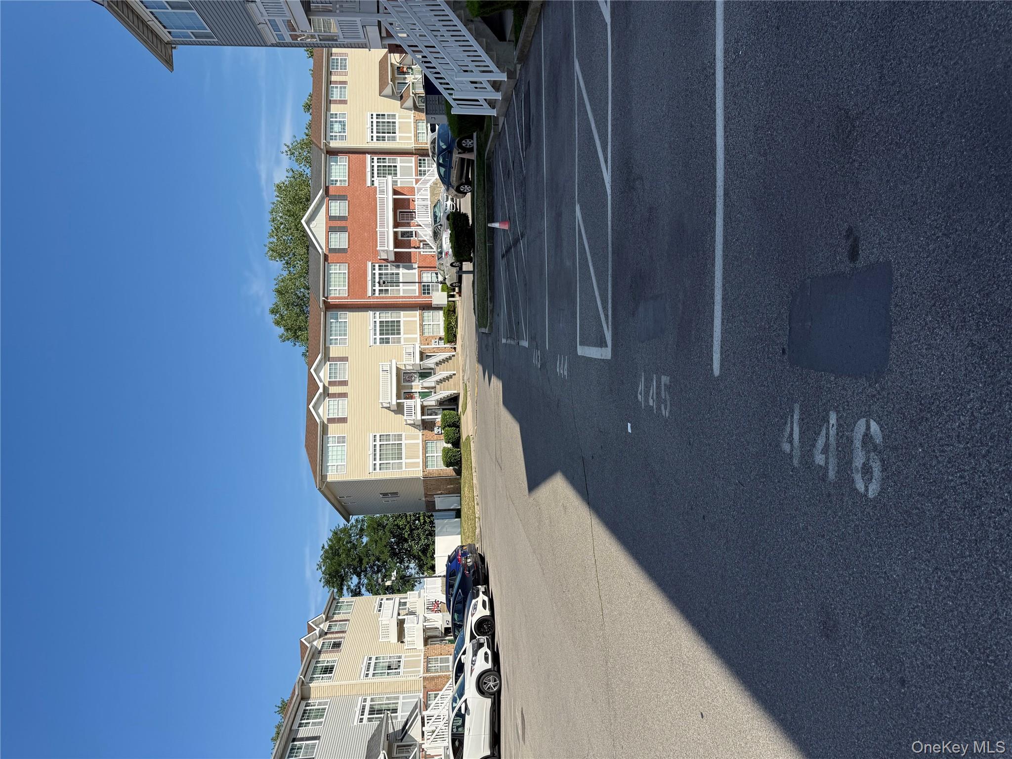 109 Heron Ln Lane # 447, Bronx, NY 10473