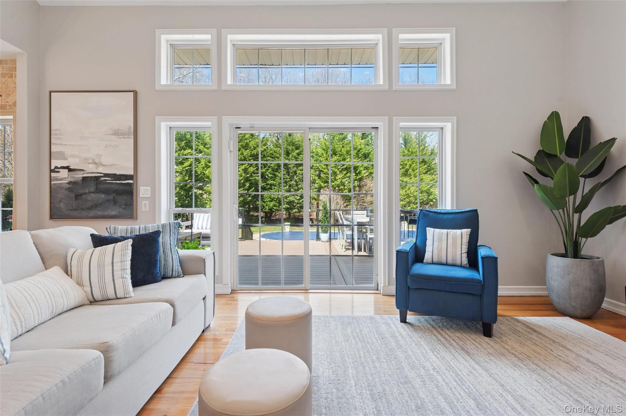 39 Hollow Lane, Westhampton, NY 11977