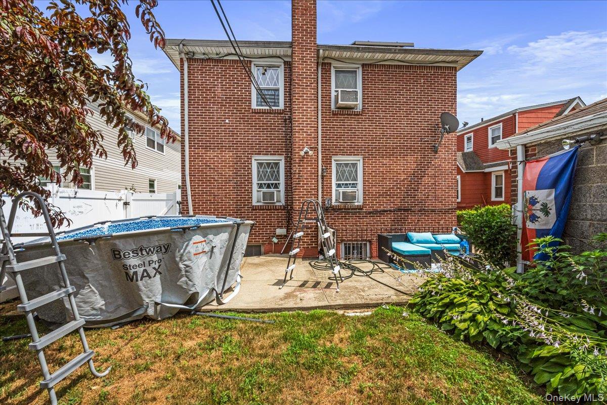 14426 229th Street, Springfield Gardens, NY 11413