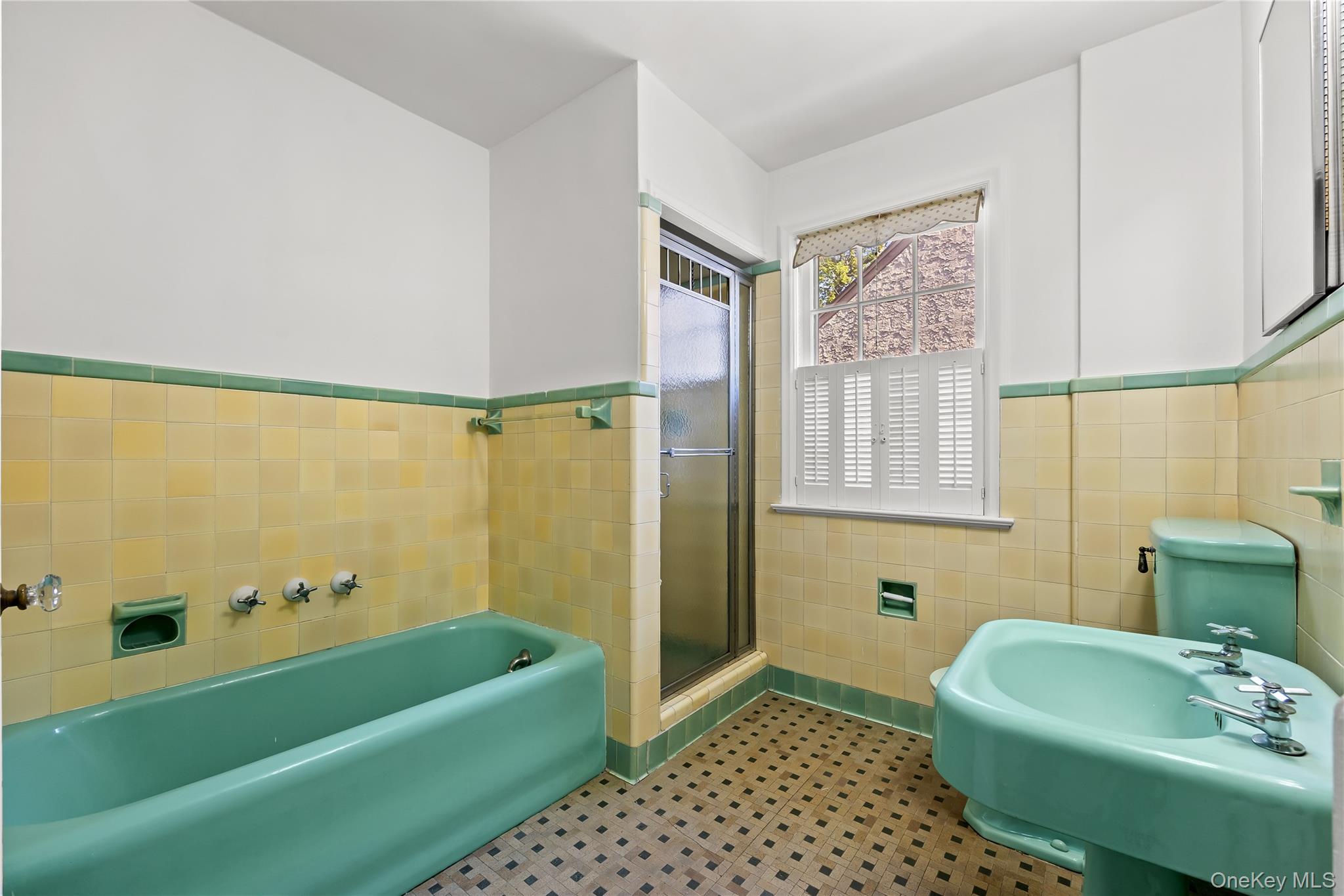 32-16 167th Street, Flushing, NY 11358