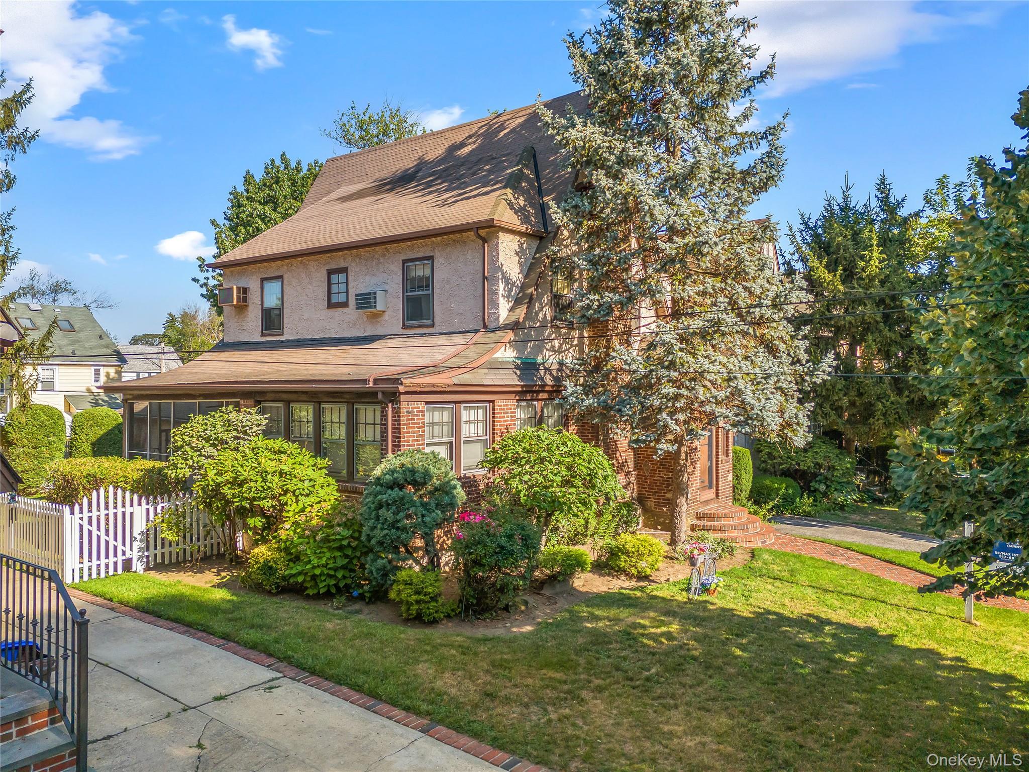 32-16 167th Street, Flushing, NY 11358