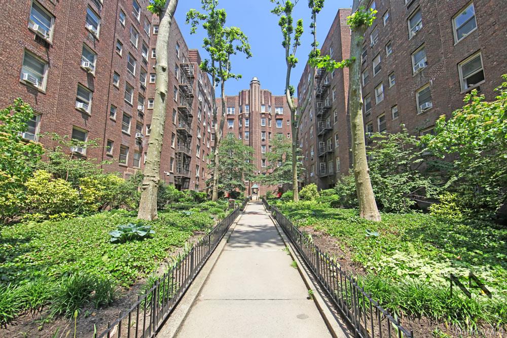 4310 48th Avenue # 2A, Woodside, NY 11377