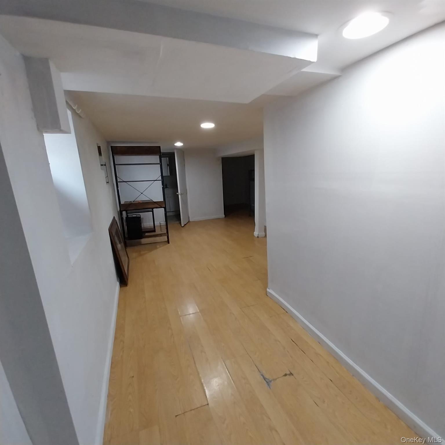 230 E New York Avenue, Valley Stream, NY 11580