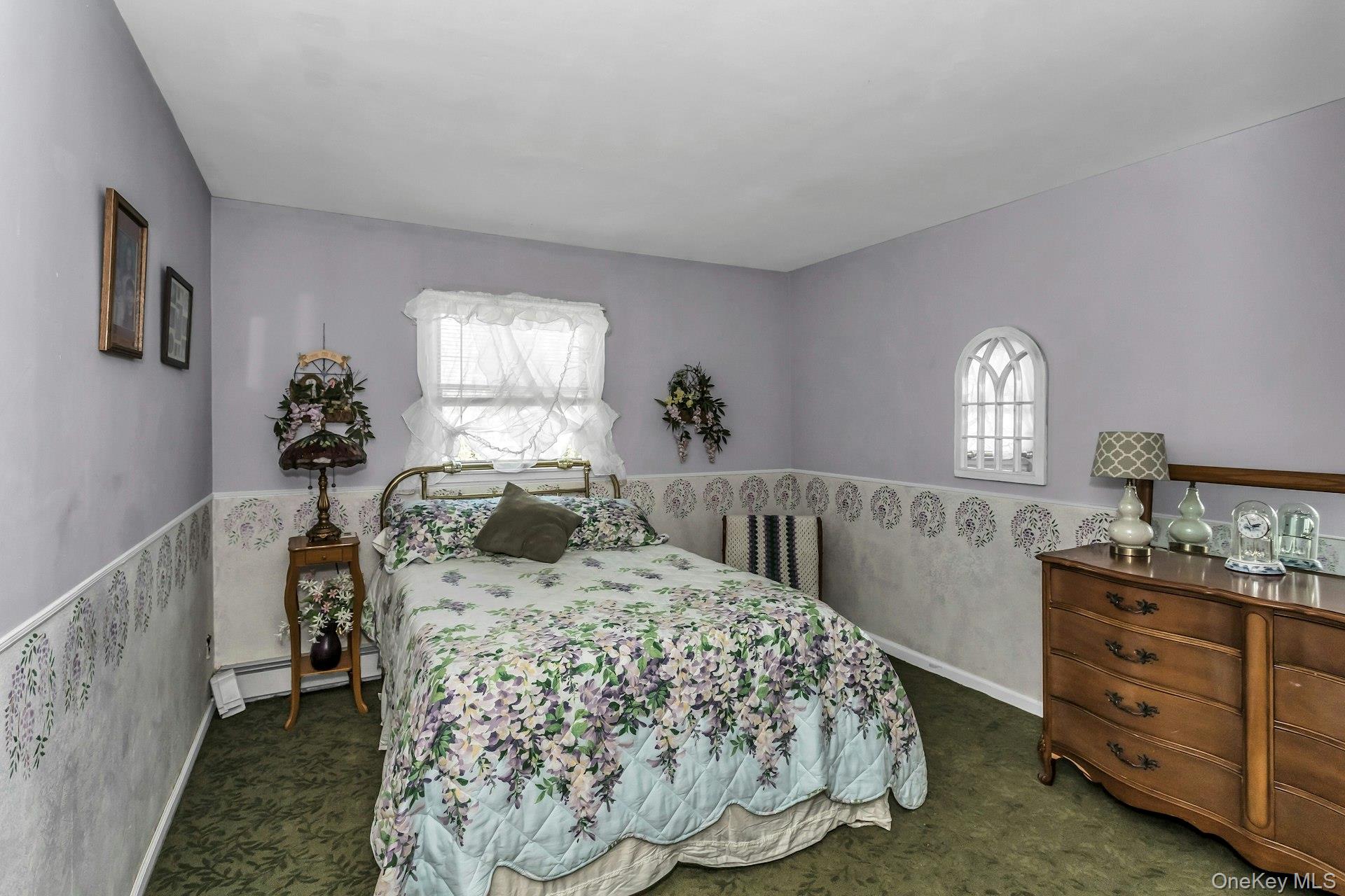 142 Maplewood Road, Huntington Station, NY 11746