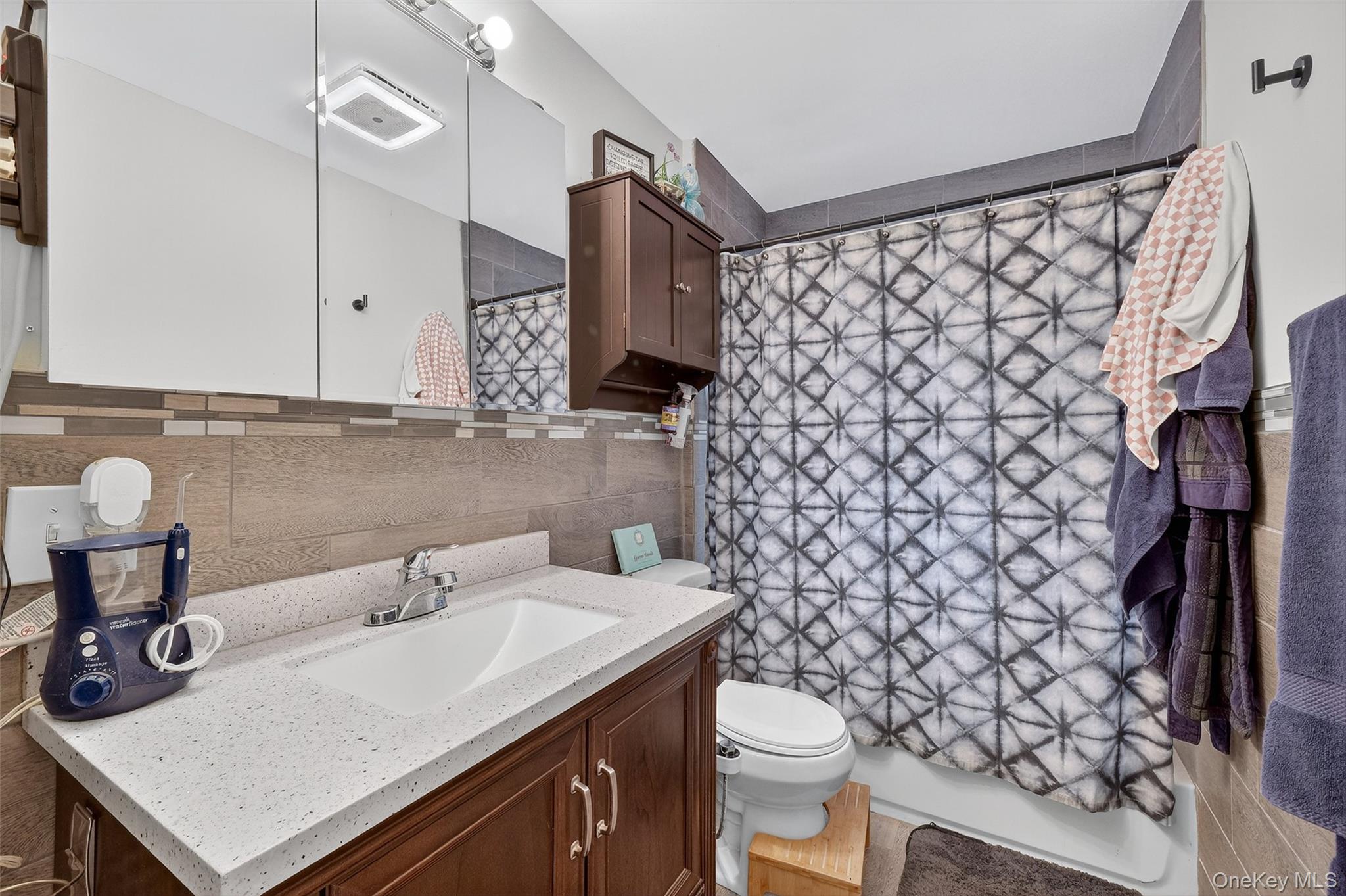 16 Faye Avenue, New Windsor, NY 12553