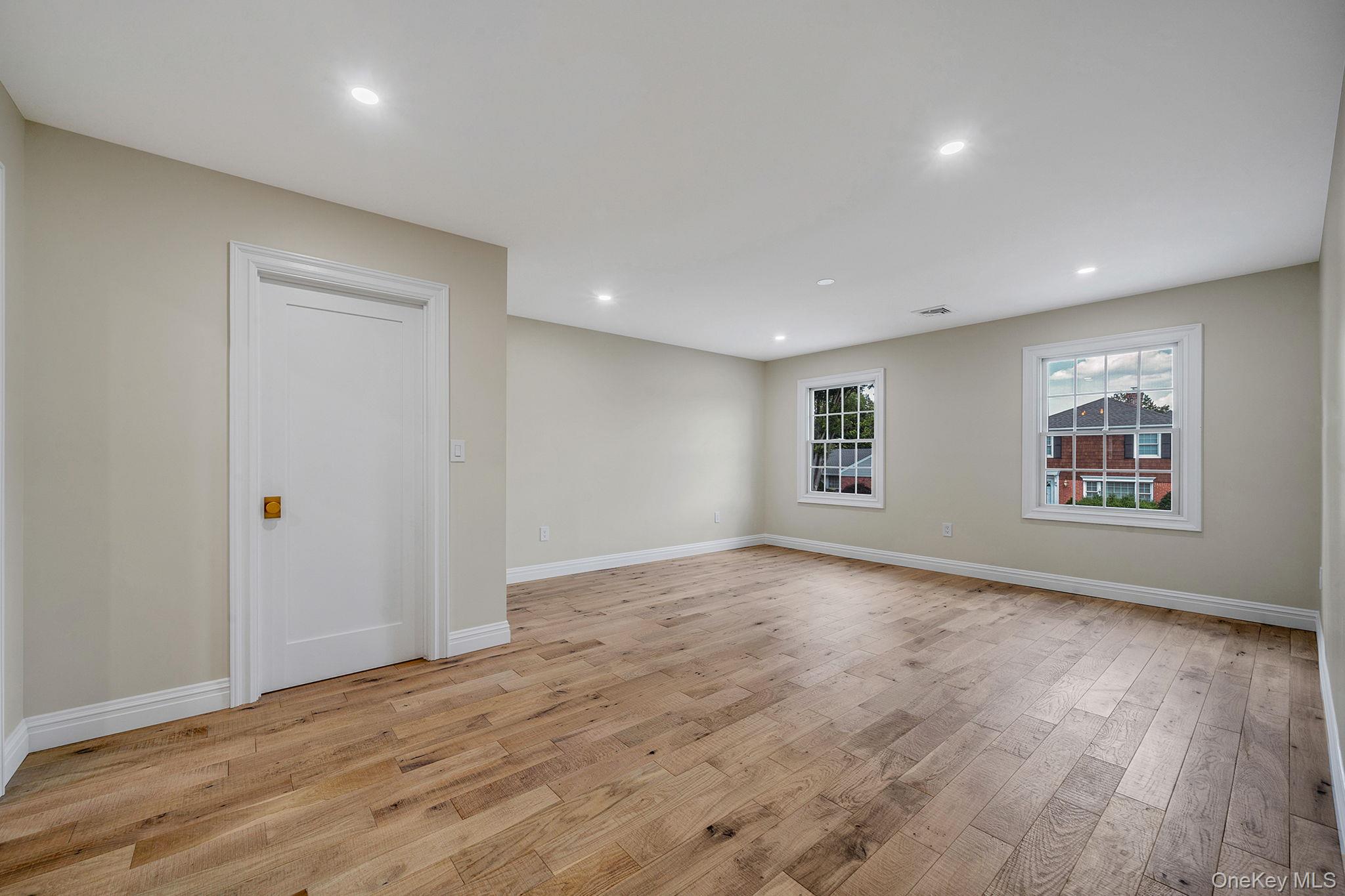 210 Roxbury Road, Garden City, NY 11530