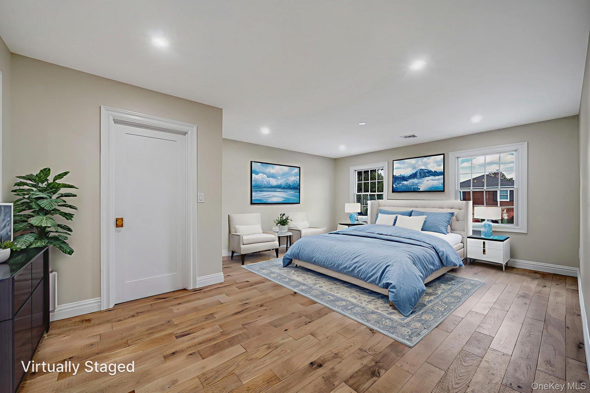 210 Roxbury Road, Garden City, NY 11530