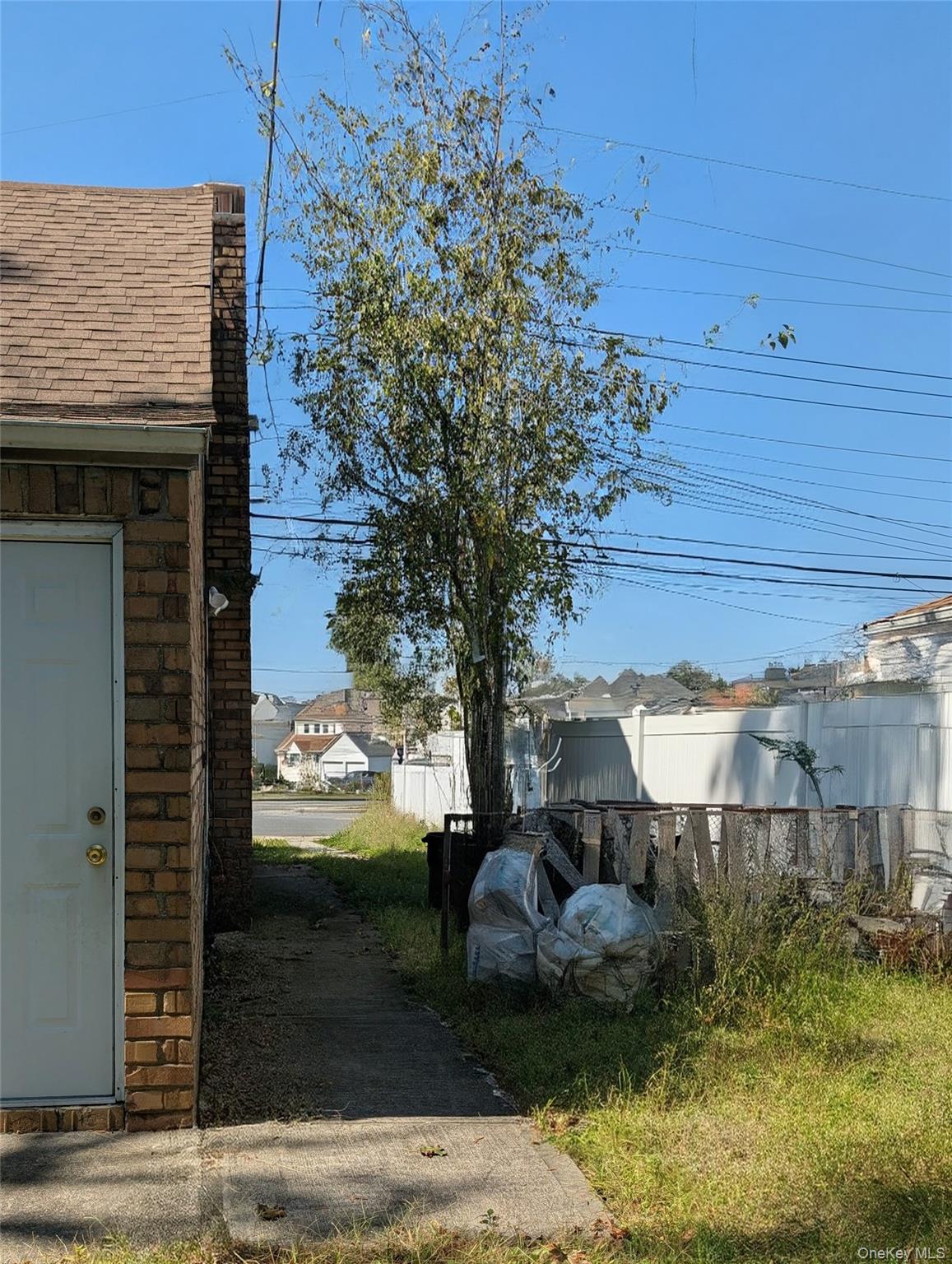 186 Westbury Boulevard, Hempstead, NY 11550