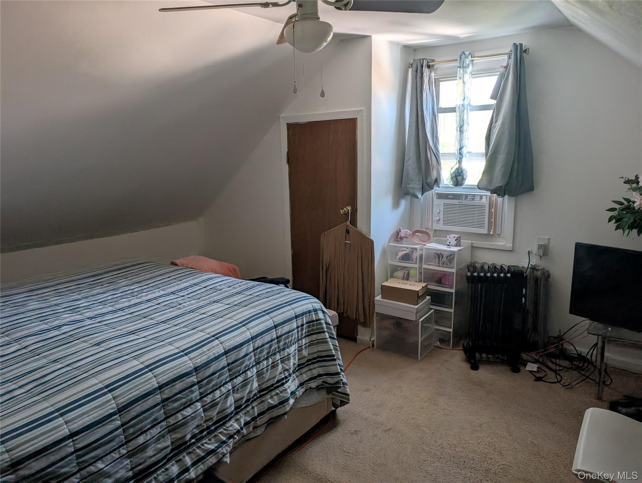 186 Westbury Boulevard, Hempstead, NY 11550