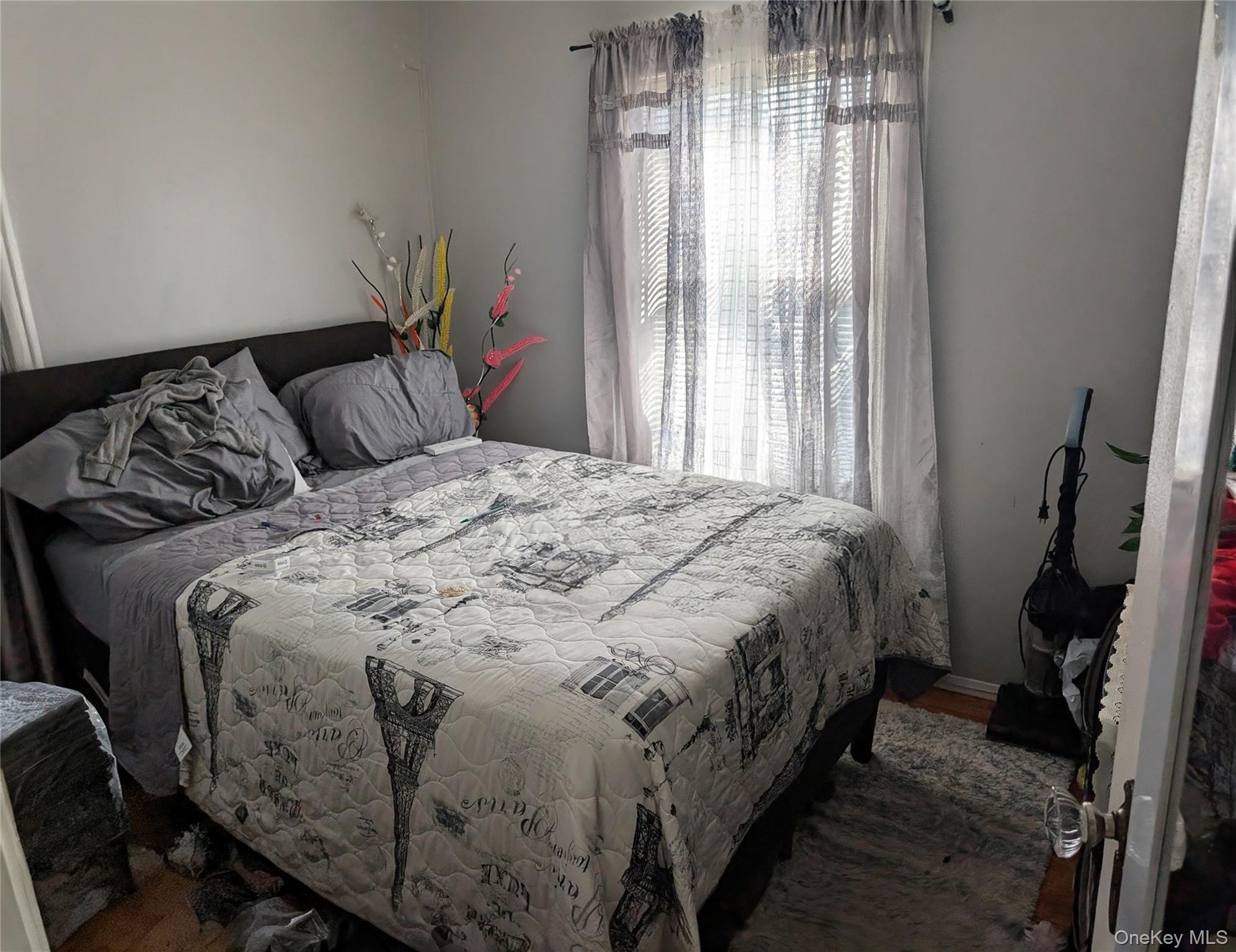 186 Westbury Boulevard, Hempstead, NY 11550