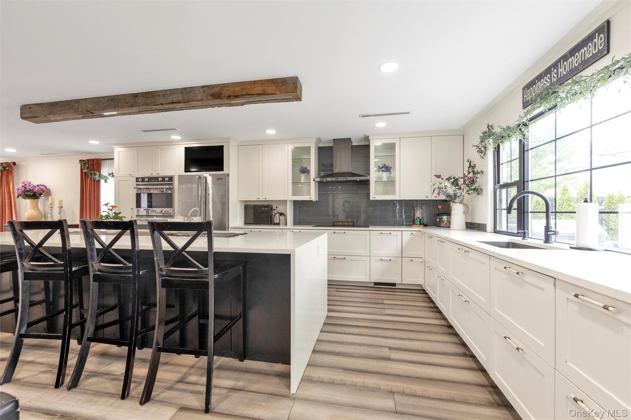 8 Family Lane, Levittown, NY 11756