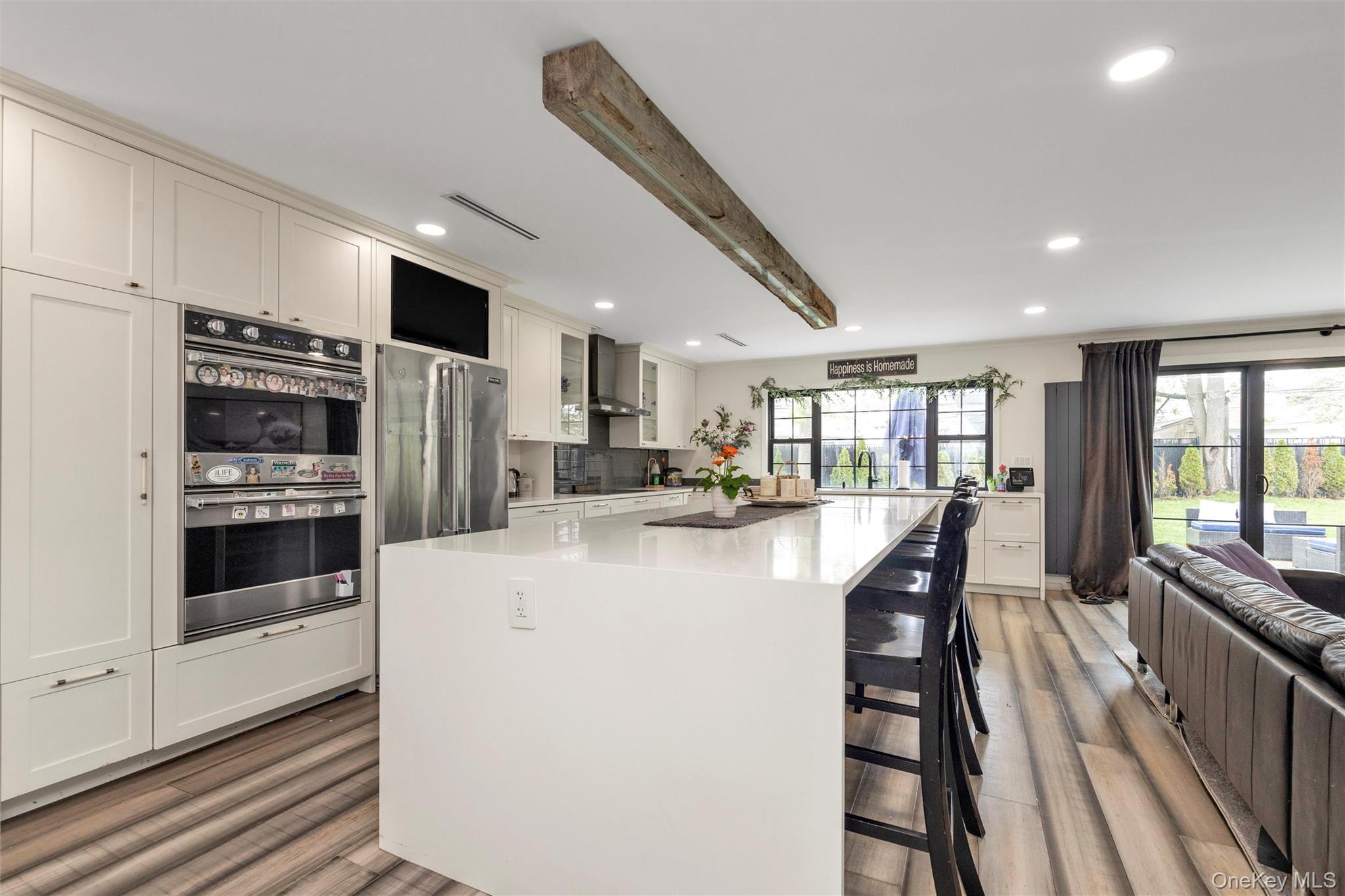 8 Family Lane, Levittown, NY 11756