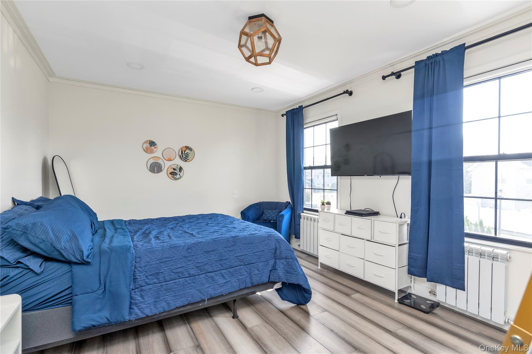 8 Family Lane, Levittown, NY 11756