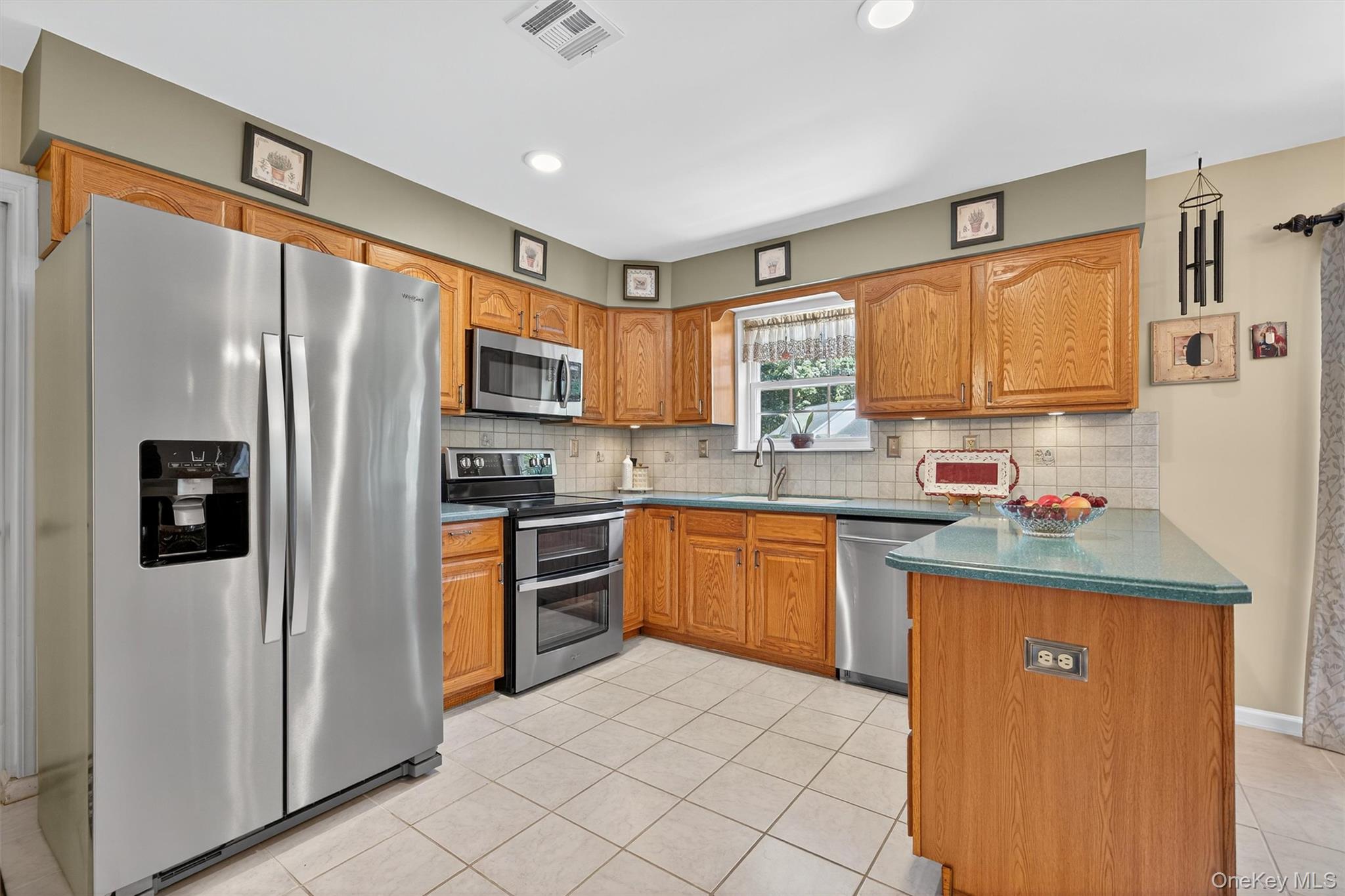 344 Gardnertown Road, Newburgh, NY 12550