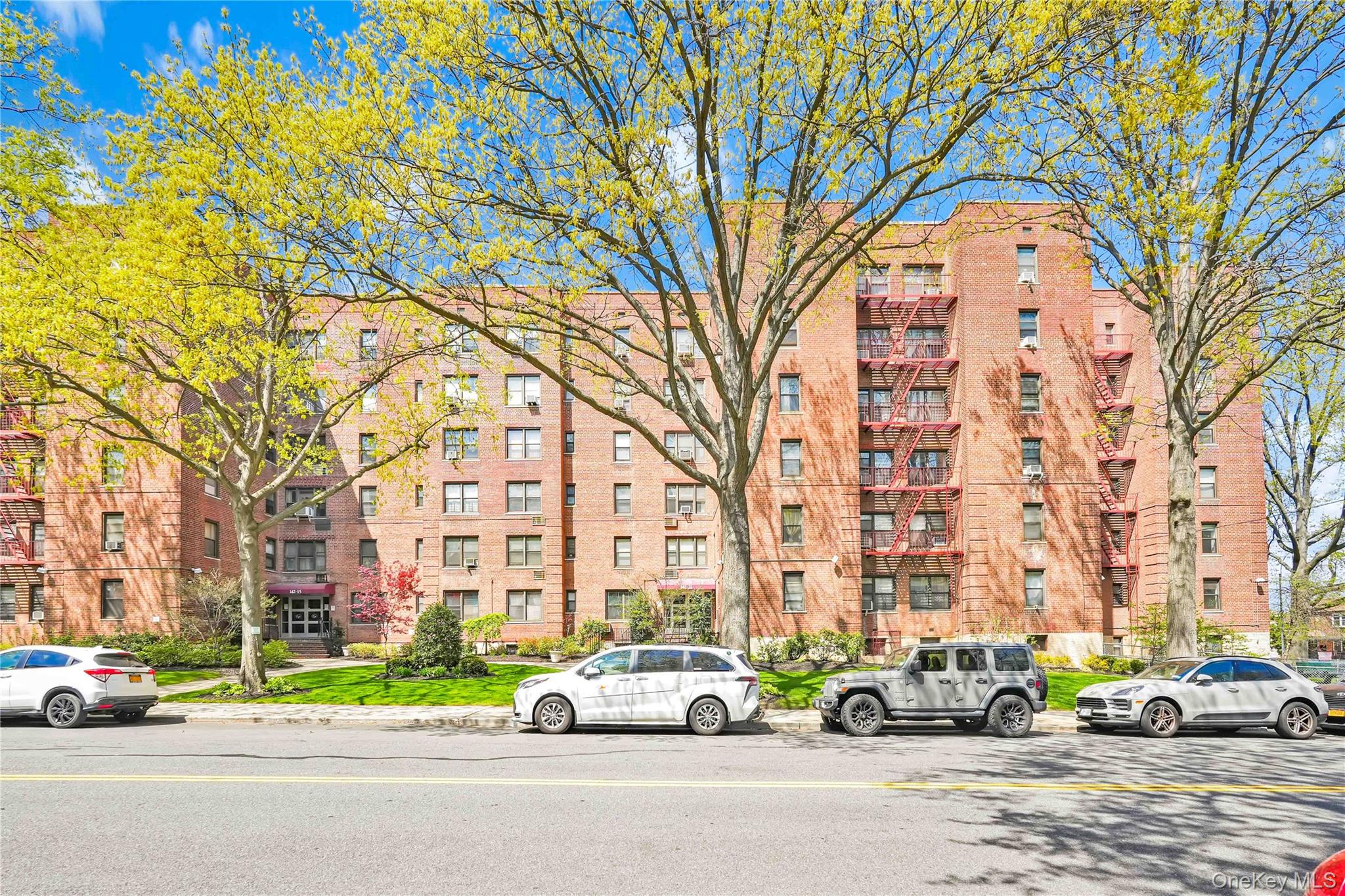 142-21 26th Avenue # 4F, Flushing, NY 11354