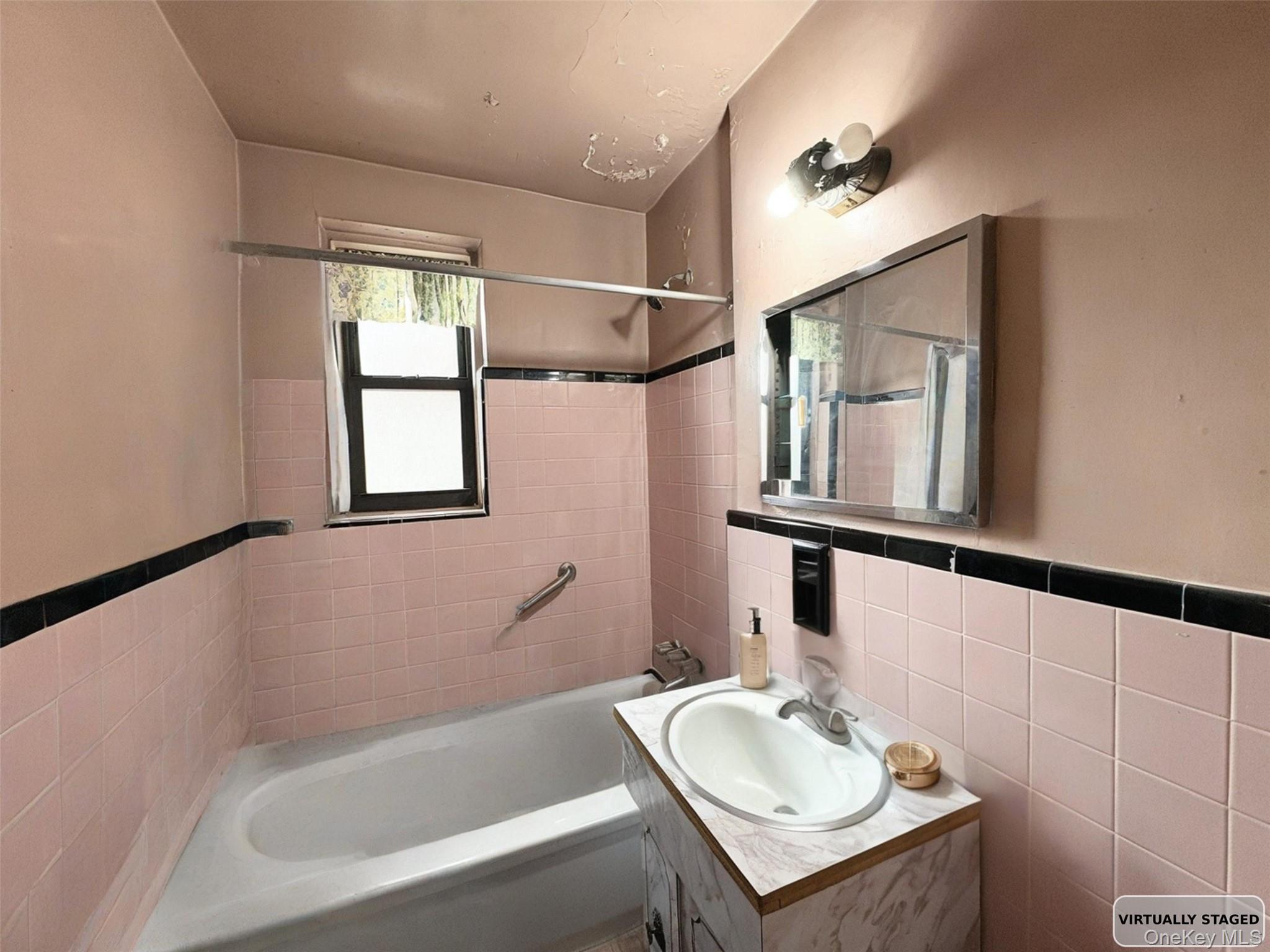 142-21 26th Avenue # 4F, Flushing, NY 11354