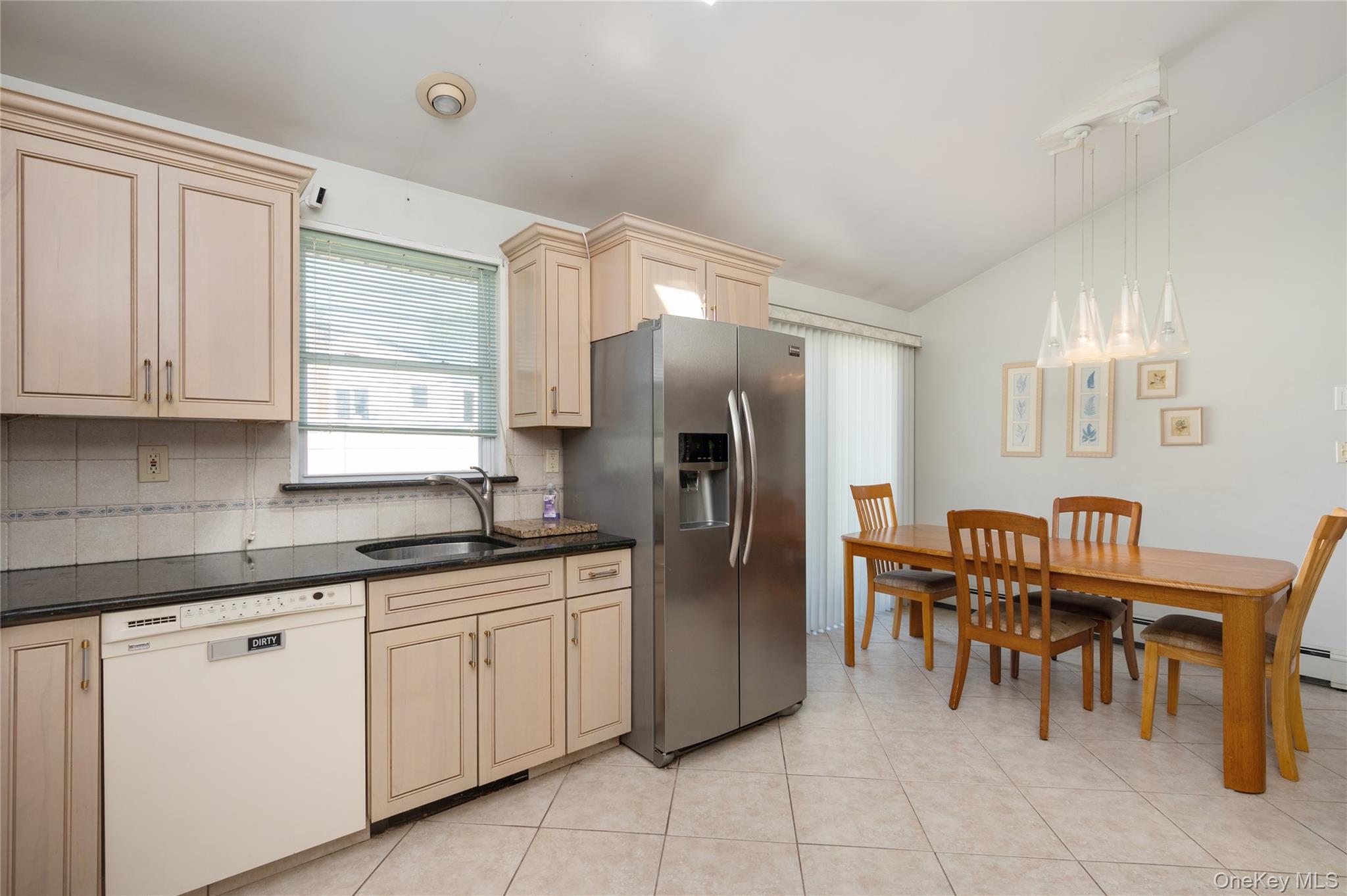 930 W Shelley Road, Bellmore, NY 11710