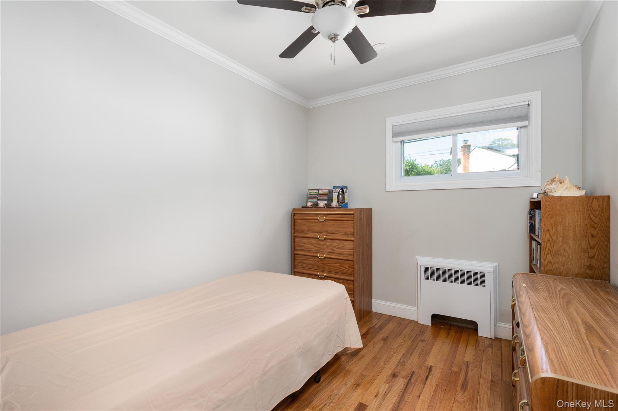 930 W Shelley Road, Bellmore, NY 11710